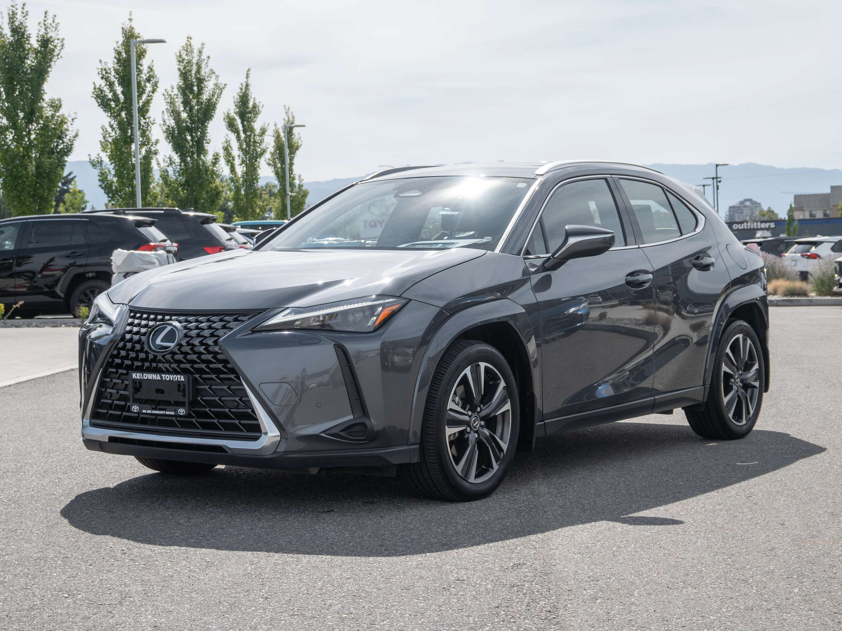 2025 Lexus UX UX 300h | NO ACCIDENTS | HYBRID | HEAT/VENT SEATS — снимка 1