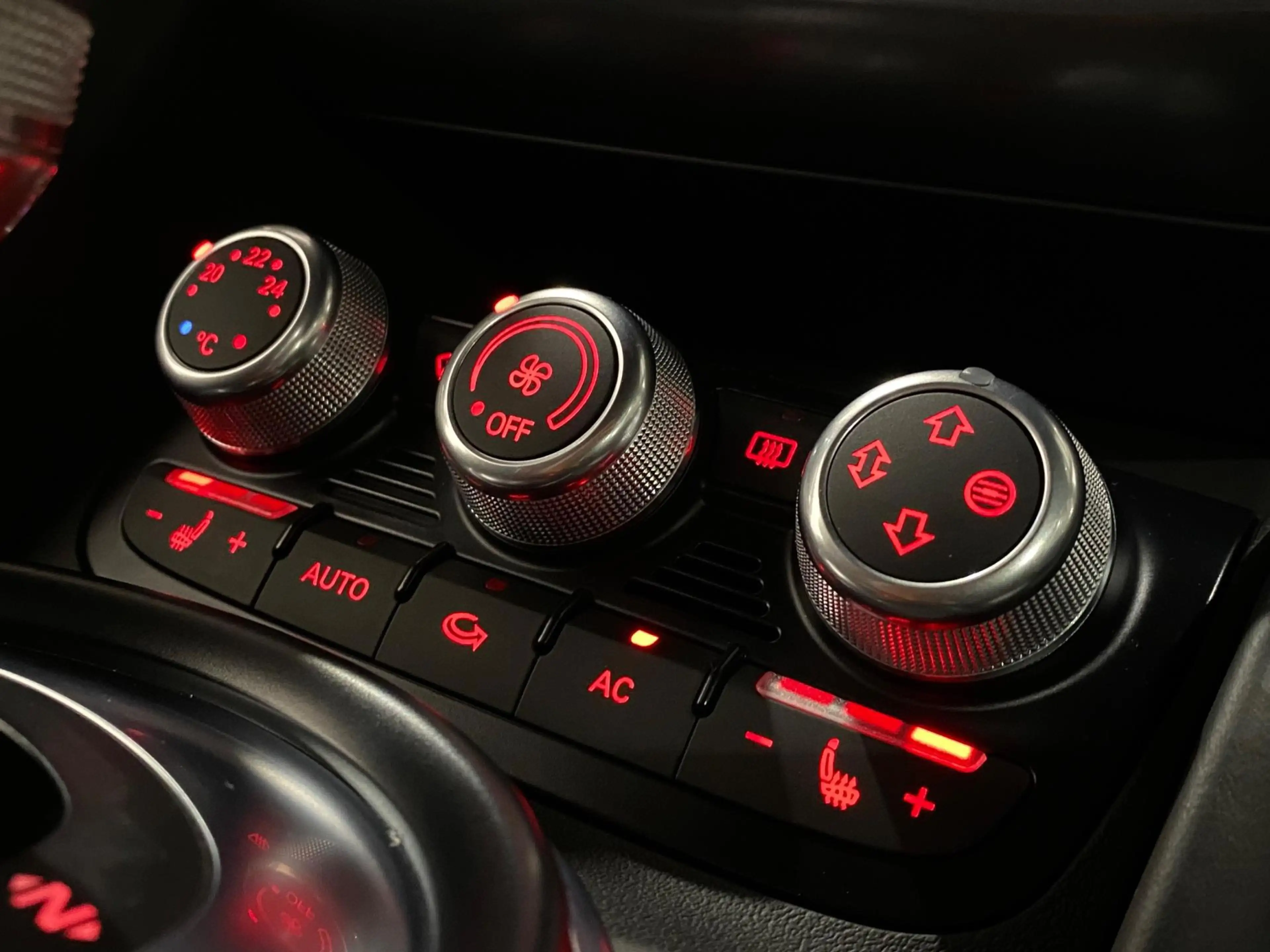 Audi R8 4.2 V8 FSI Quattro R-Tronic "Nieuwstaat / Uniek" — photo 7