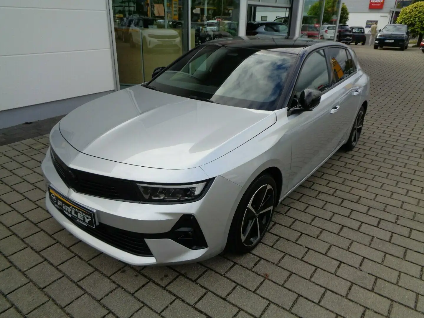Opel Astra GS Argent - 2