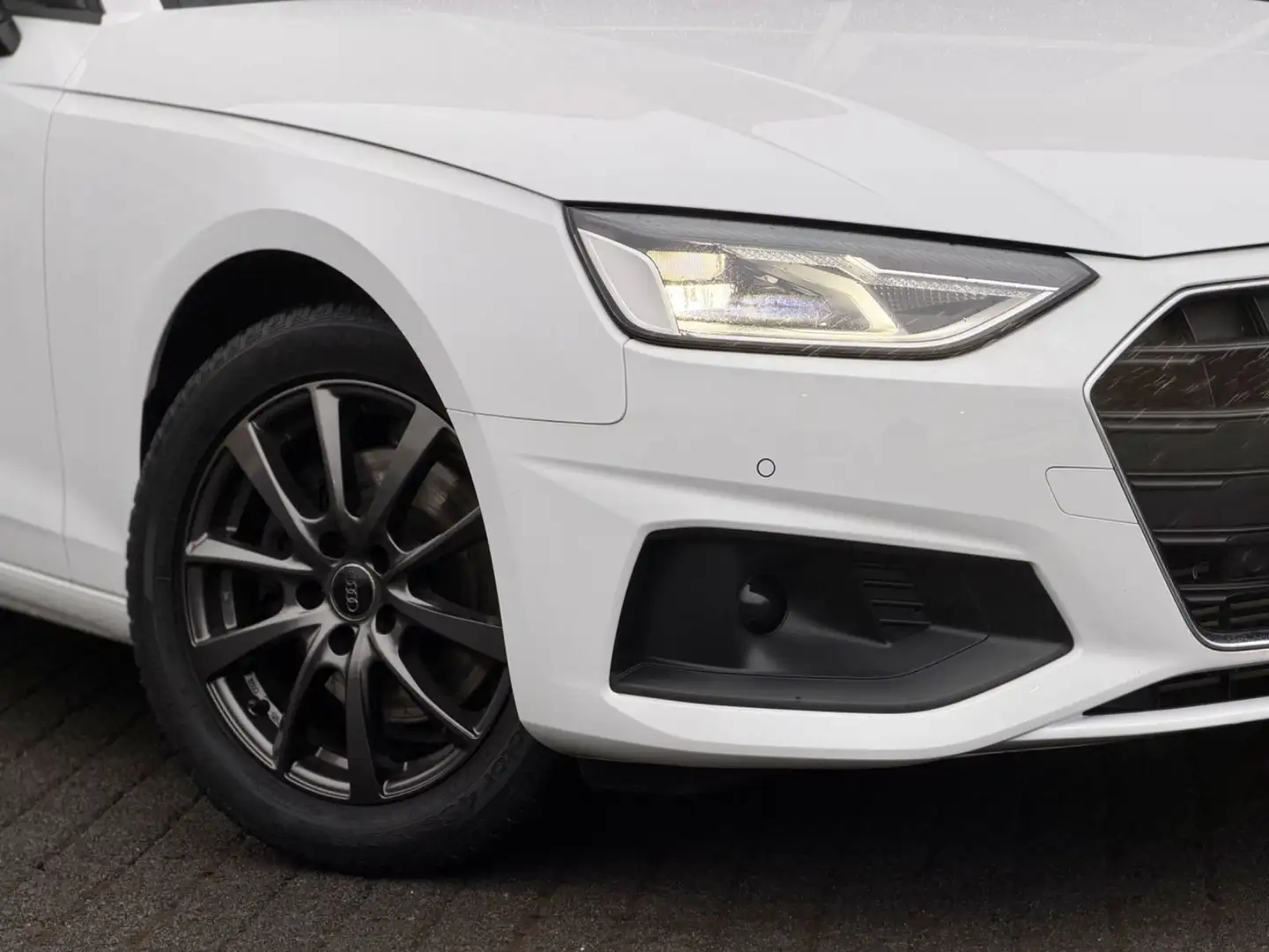 Audi A4 Avant 35 TFSI*LED*Temp*Pdc*Klima*Bt*Automatik Weiß - 2
