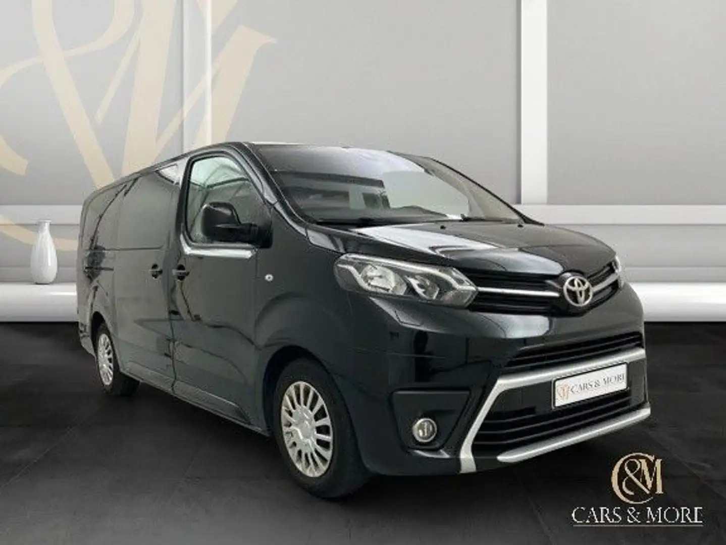 Toyota Proace (Verso) 2,0-l-D-4D L2 Shuttle 9Sitze CarPlay SHZ Schwarz - 2