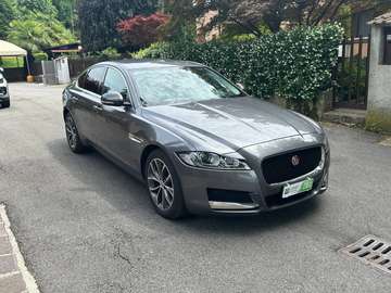 XF II Berlina 2.0d i4 Portfolio awd 240cv auto my18