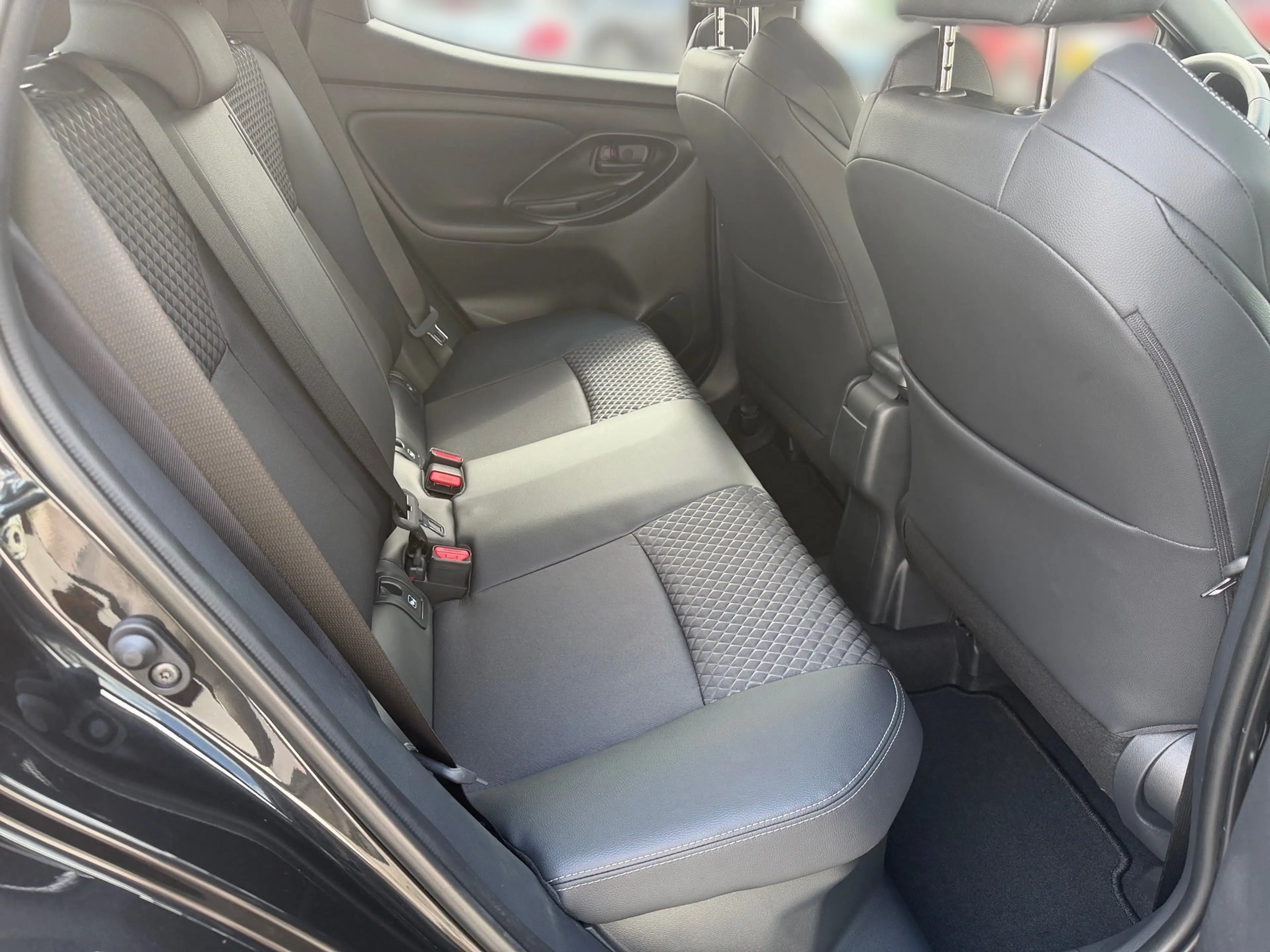 Mazda 2 Mazda2 Hybrid Homura Aut. — photo 14