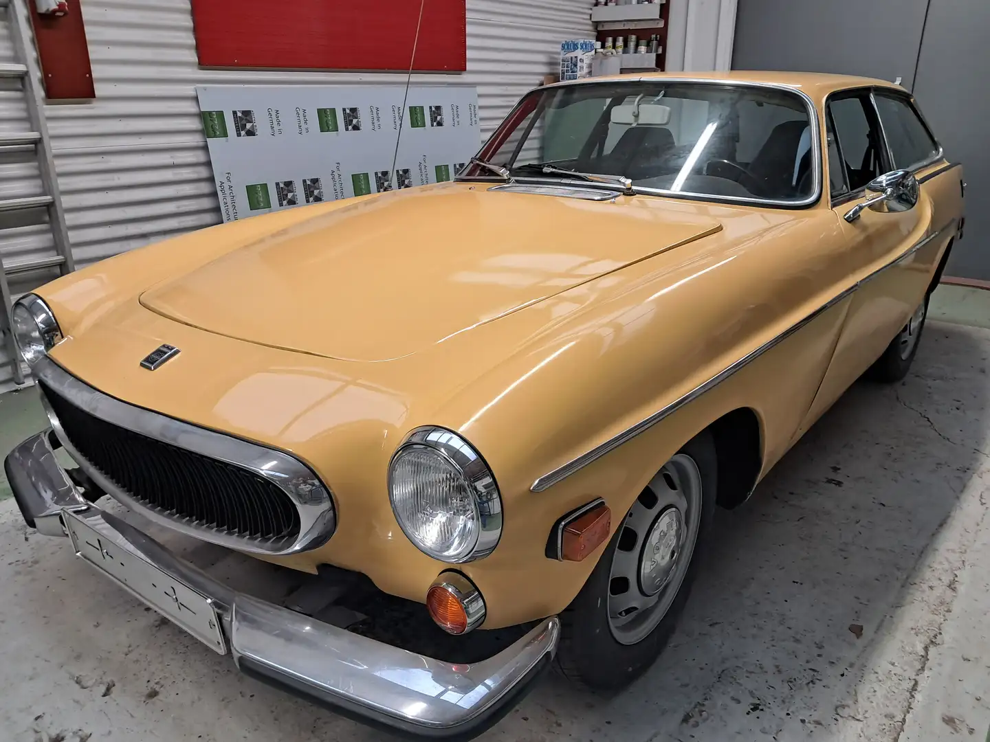 Volvo P1800 P 1800 ES overdrive Amarillo - 1