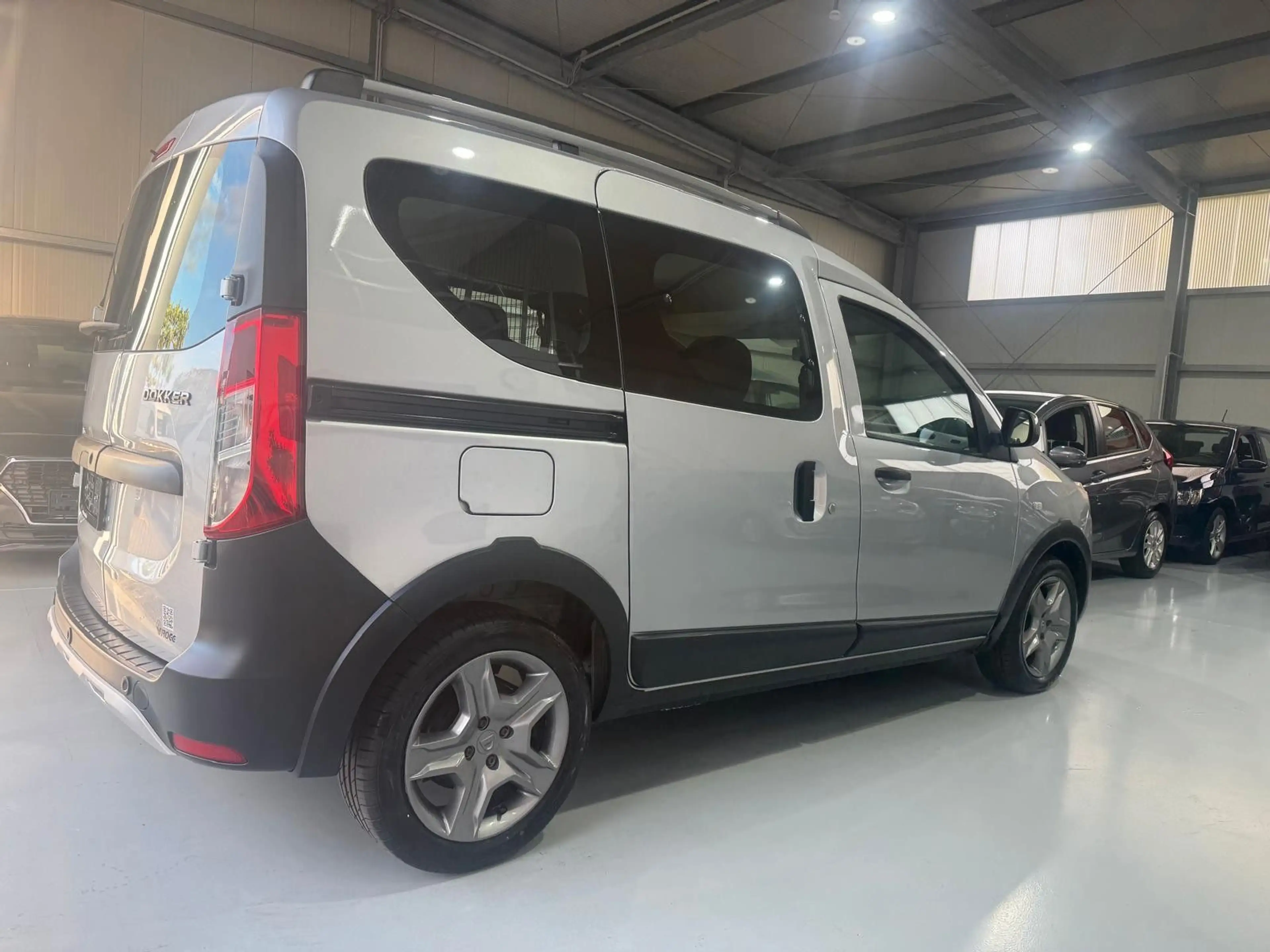 Dacia Dokker Stepway Plus 1Hand Kamera SHZ Tempomat — photo 7