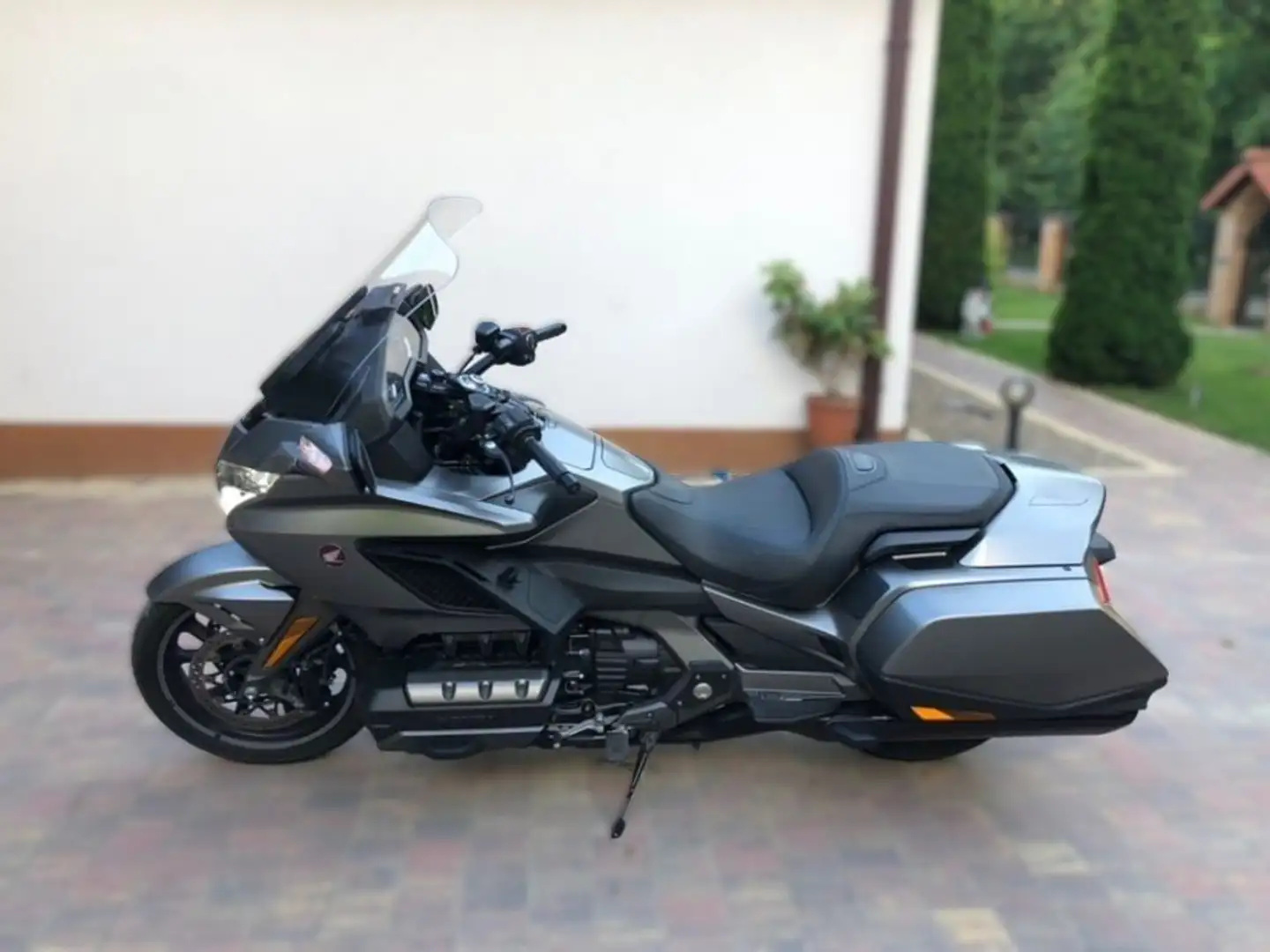 Honda GL 1800 Grigio - 2