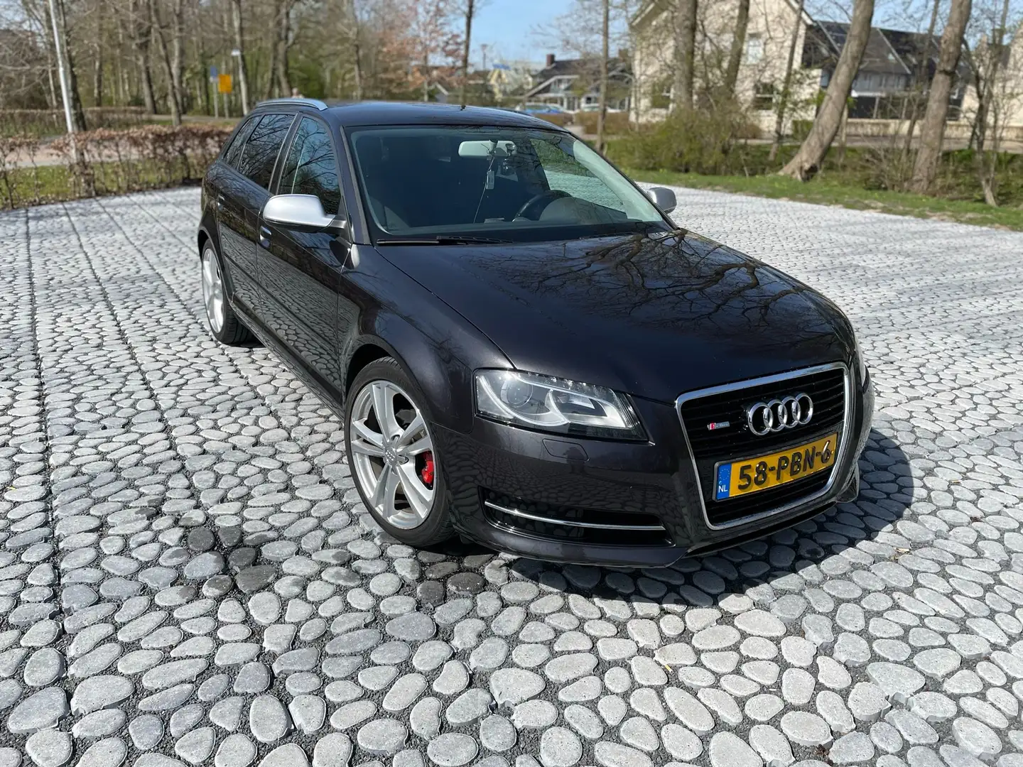 Audi A3 A3 1.6 TDI Attr. PL B Grijs - 1
