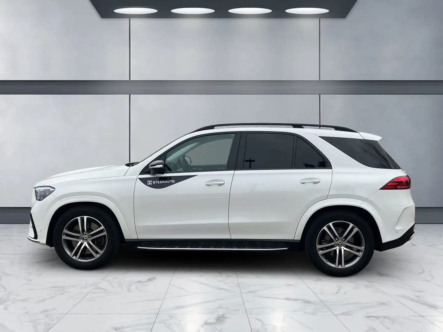 Mercedes-Benz GLE 450 GLE 450 d 4MATIC Pano+Standhzg+Airmatic AMG Line Weiß - 2