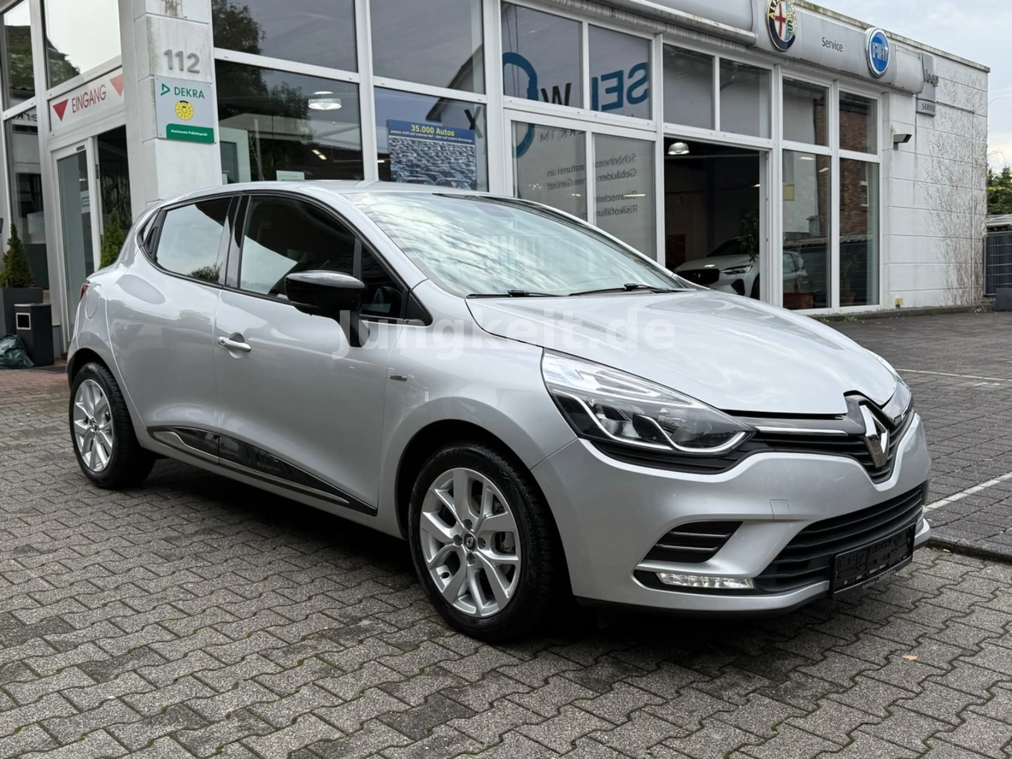 Renault Clio IV Limited *R-Kamera*Keyless Go* — photo 4