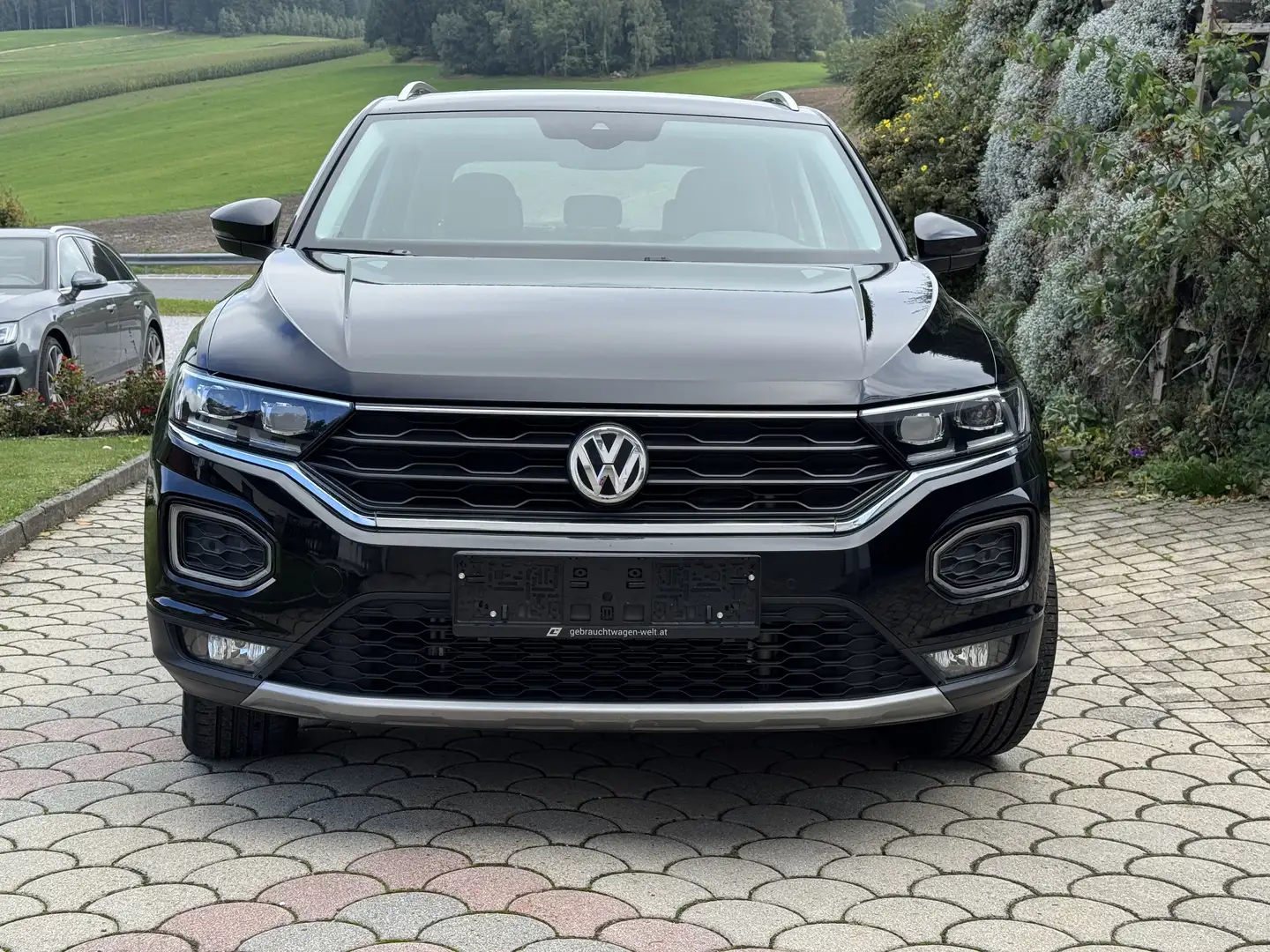 Volkswagen T-Roc 2,0 TDI SCR Sport DSG Schwarz - 2