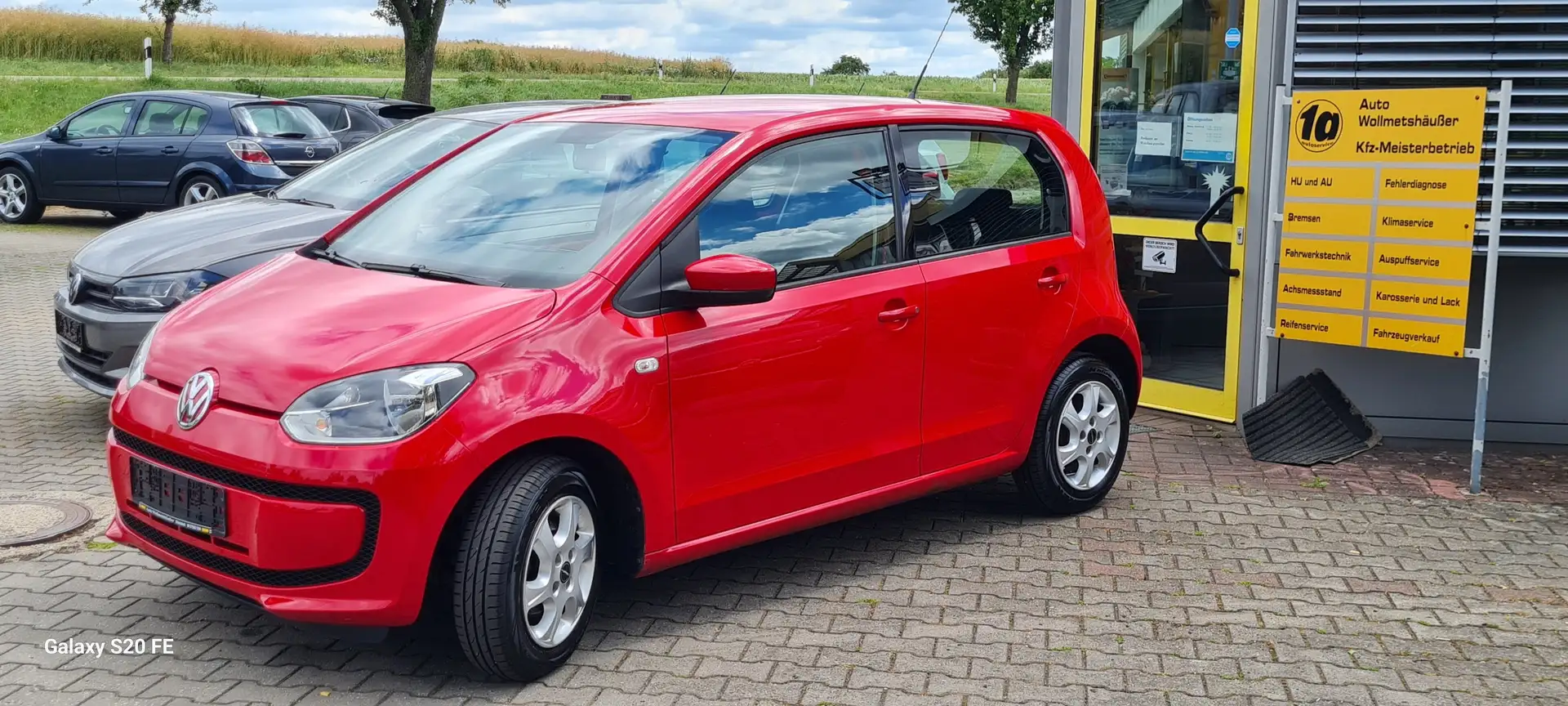 Volkswagen up! move up! -Klima LM-Räder - Rot - 1