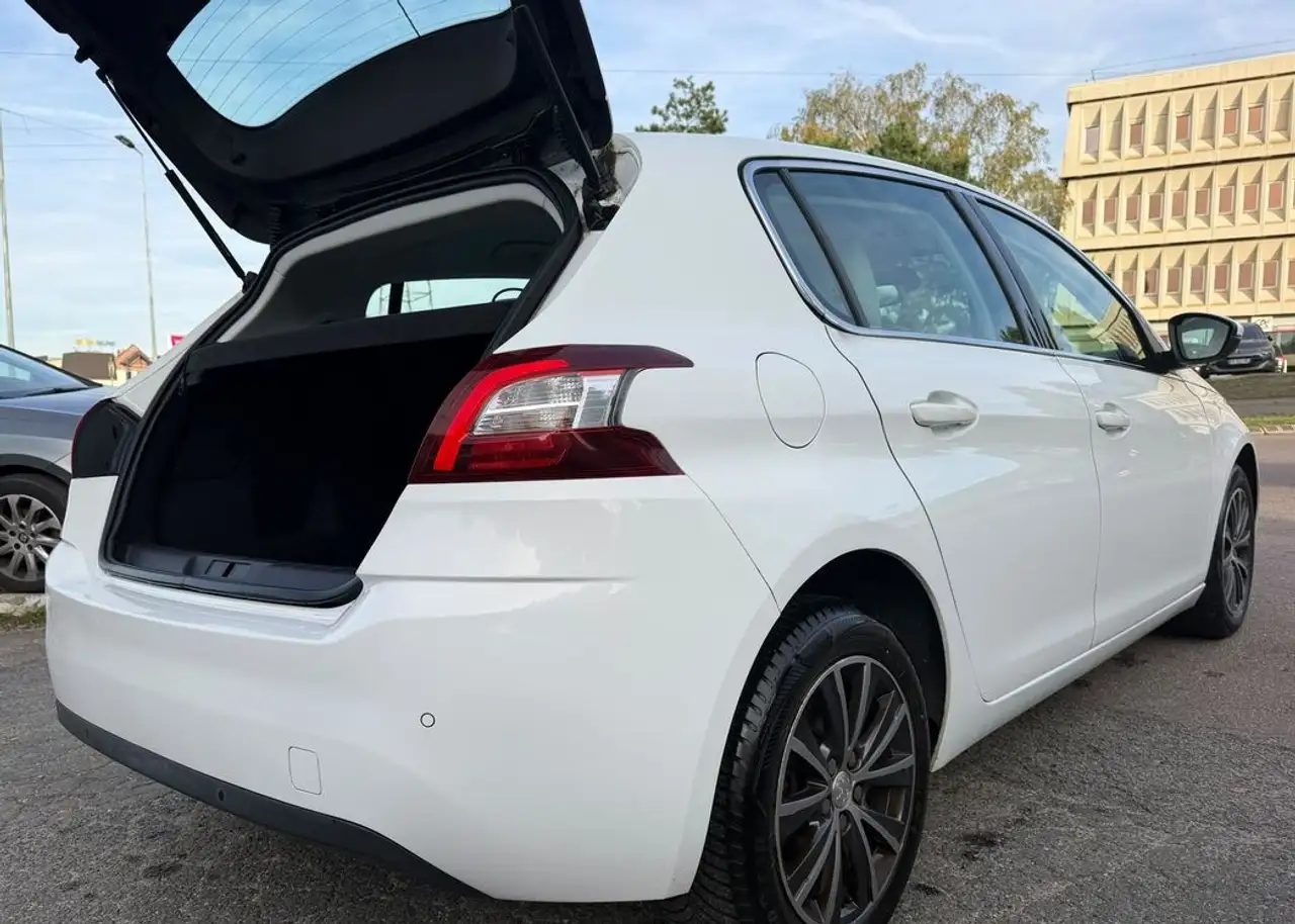 Peugeot 308 308 — photo 2