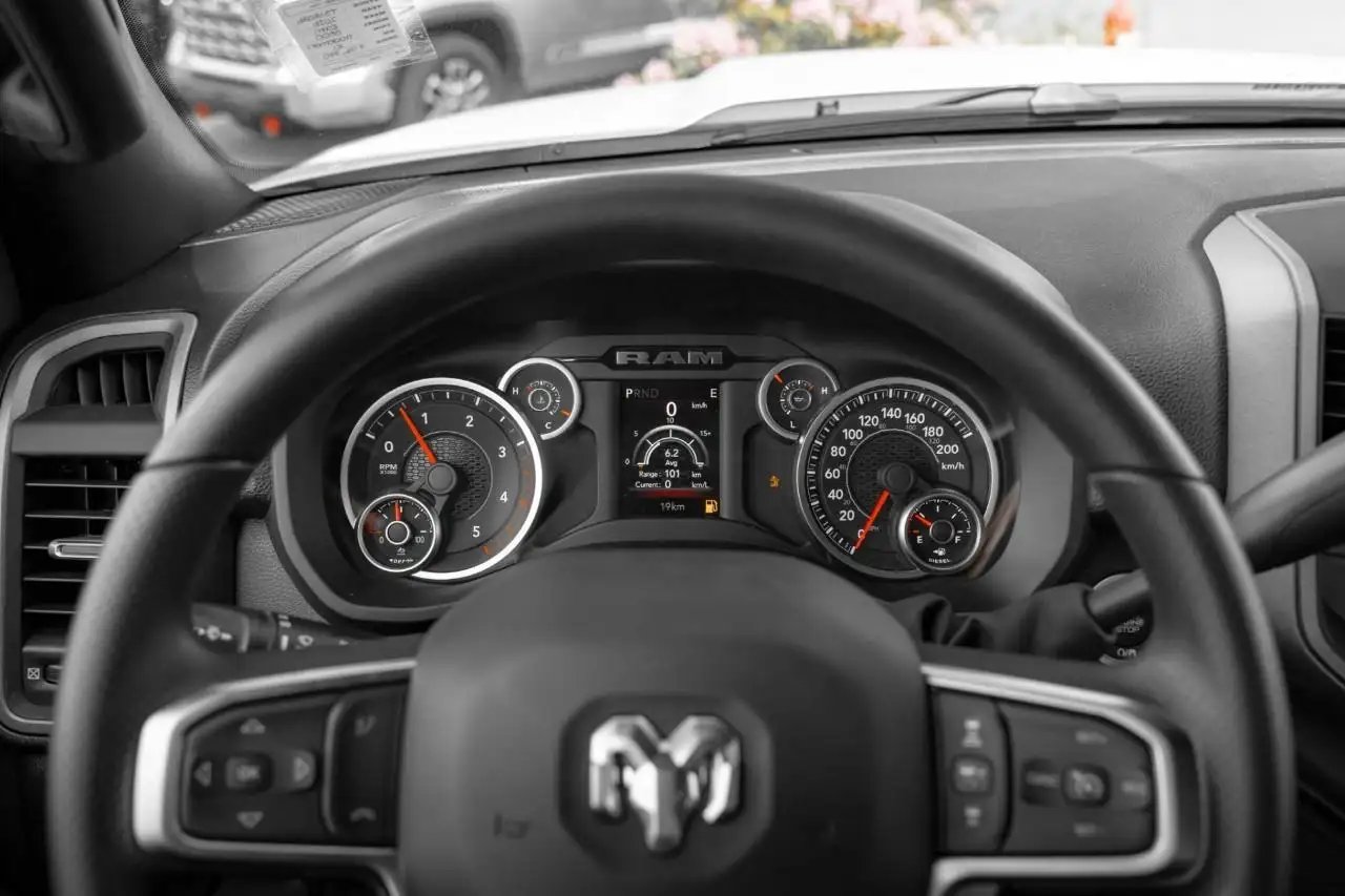 RAM 3500 снимка RAM 3500