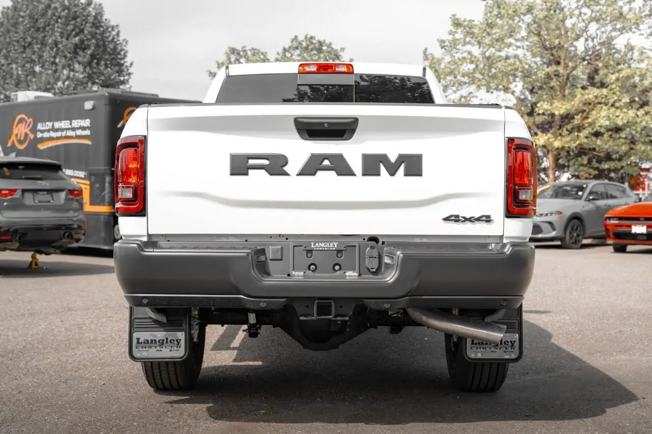 RAM 3500 снимка RAM 3500