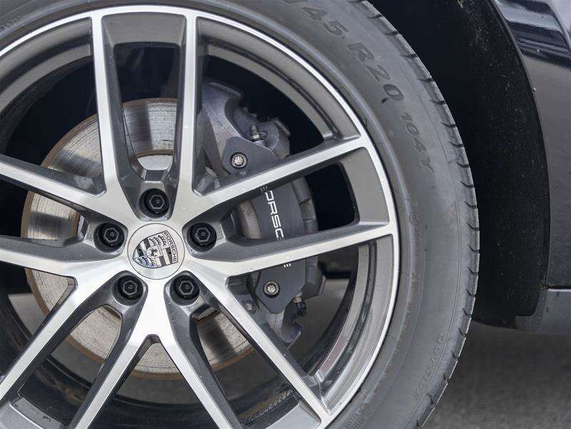 2025 Porsche Macan Base Black thumb 7