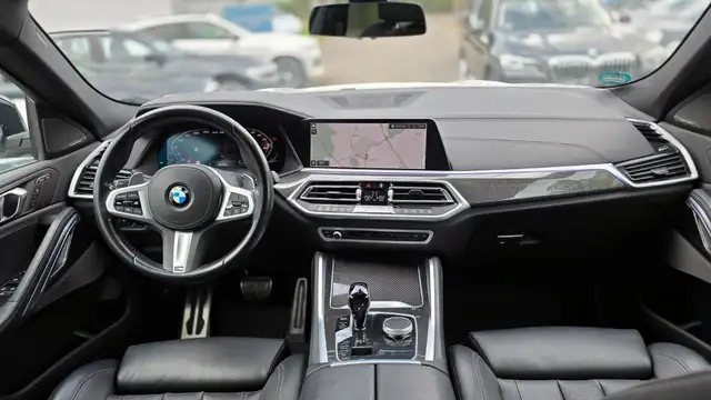 BMW X6 view 7