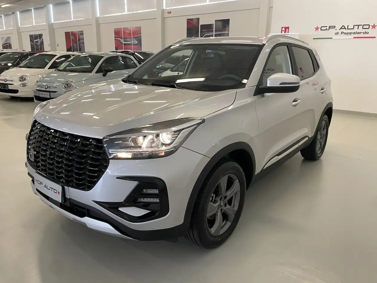 DR Automobiles DR5.0
