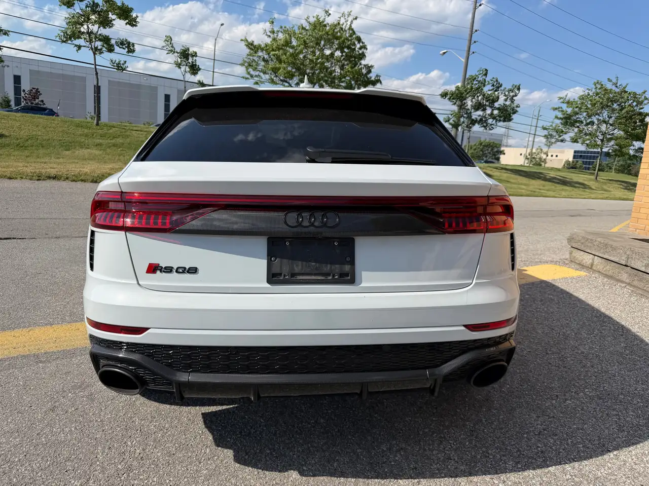 Audi RS Q8 снимка Audi RS Q8