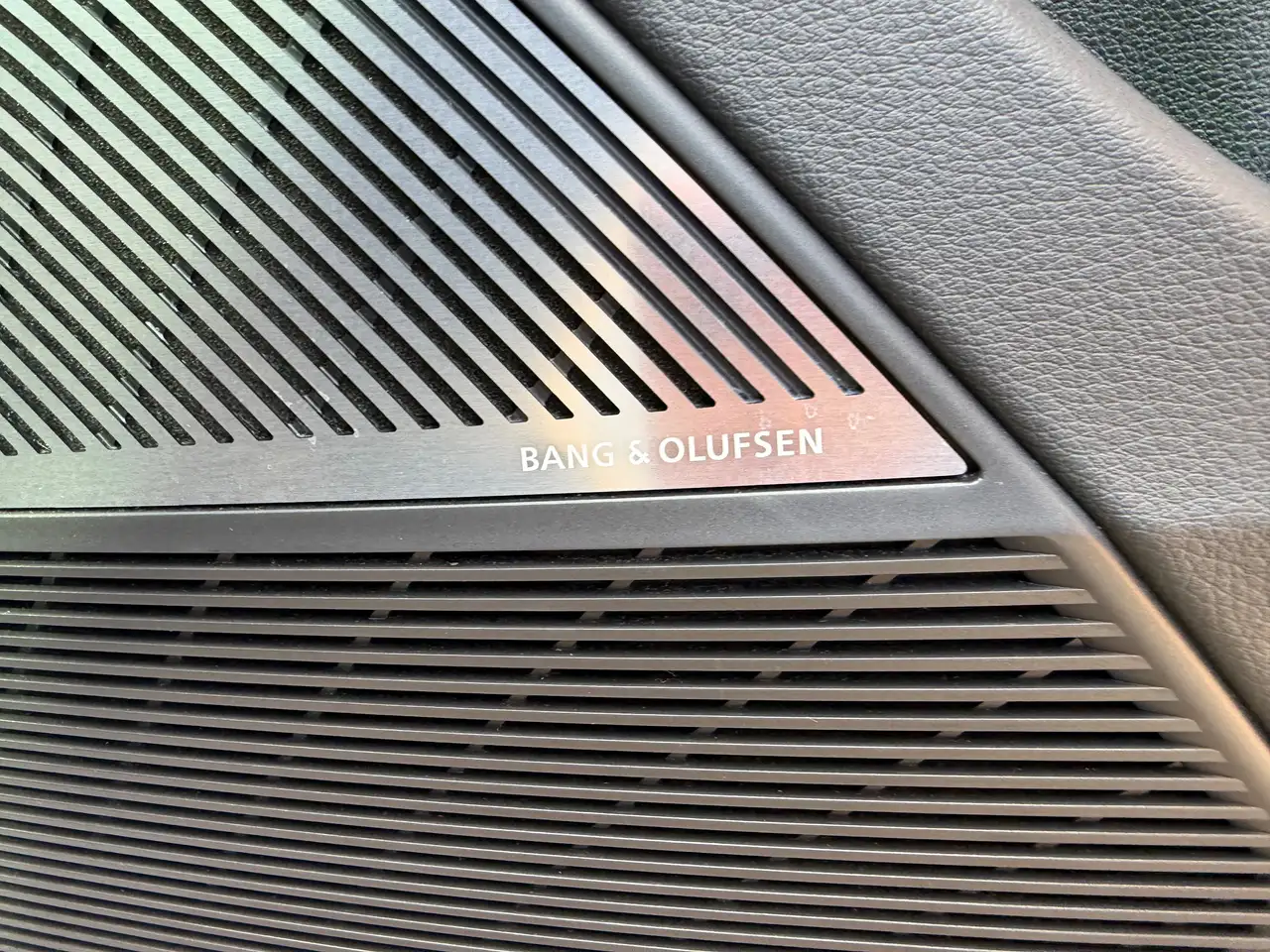 Audi RS Q8 снимка Audi RS Q8