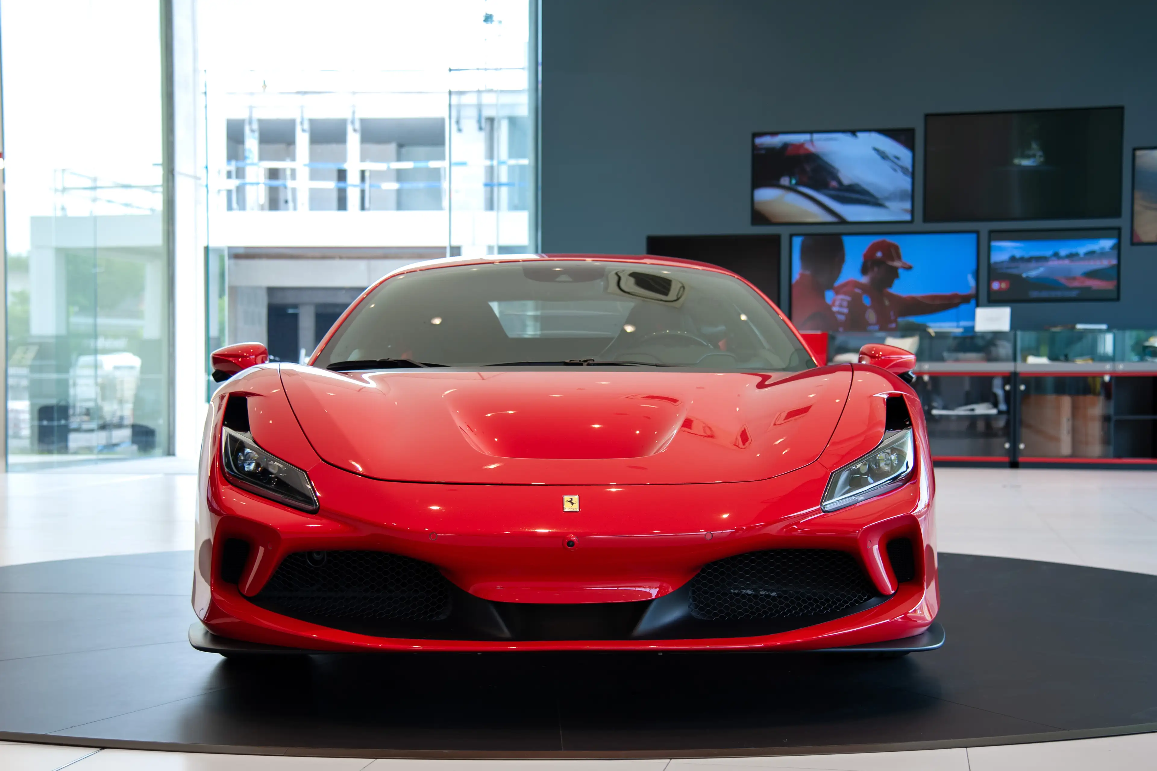 Ferrari F8 Tributo Racing Seats | Lift | Carbon parts — photo 2