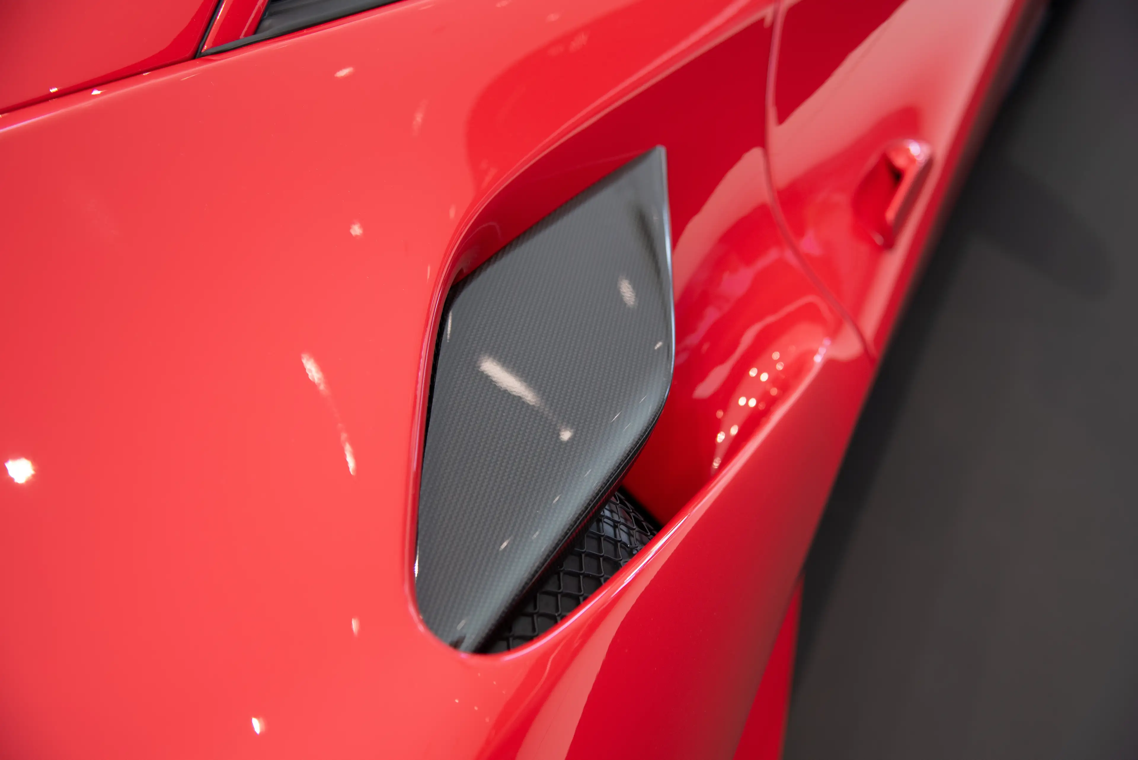 Ferrari F8 Tributo Racing Seats | Lift | Carbon parts — photo 10
