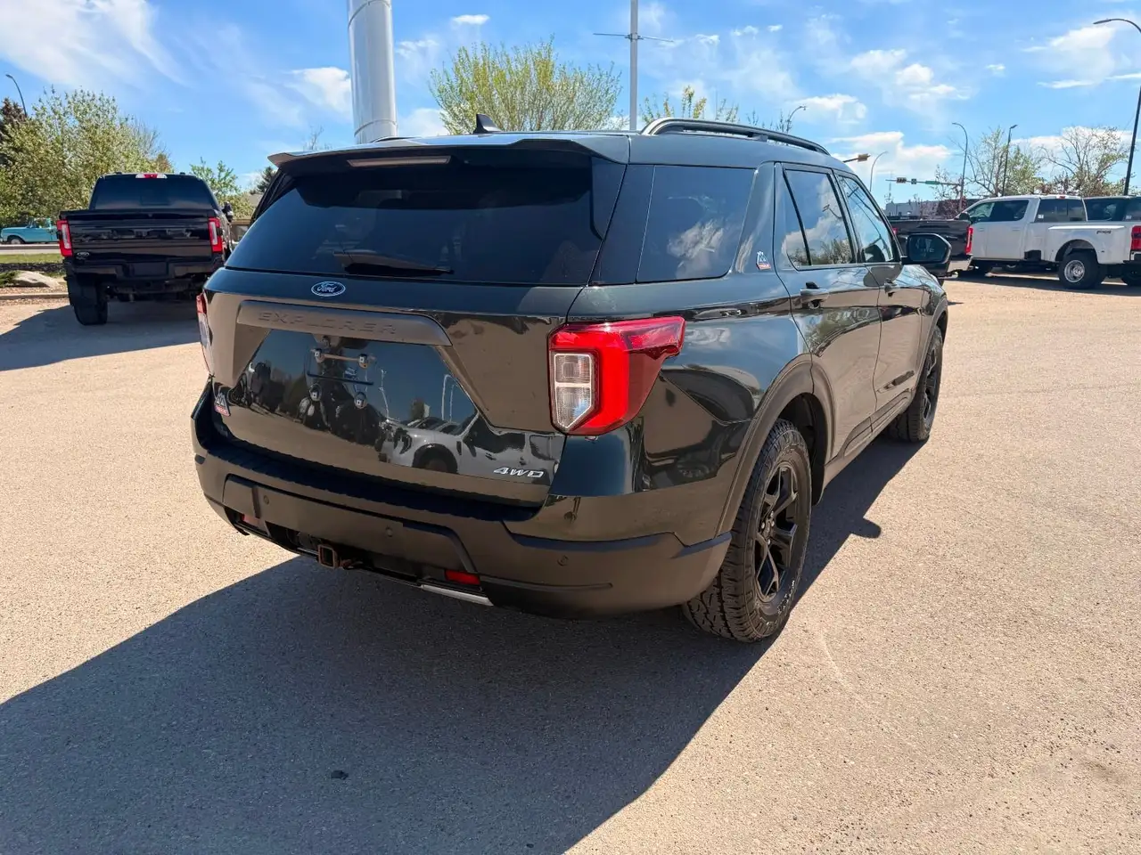 Ford Explorer снимка Ford Explorer