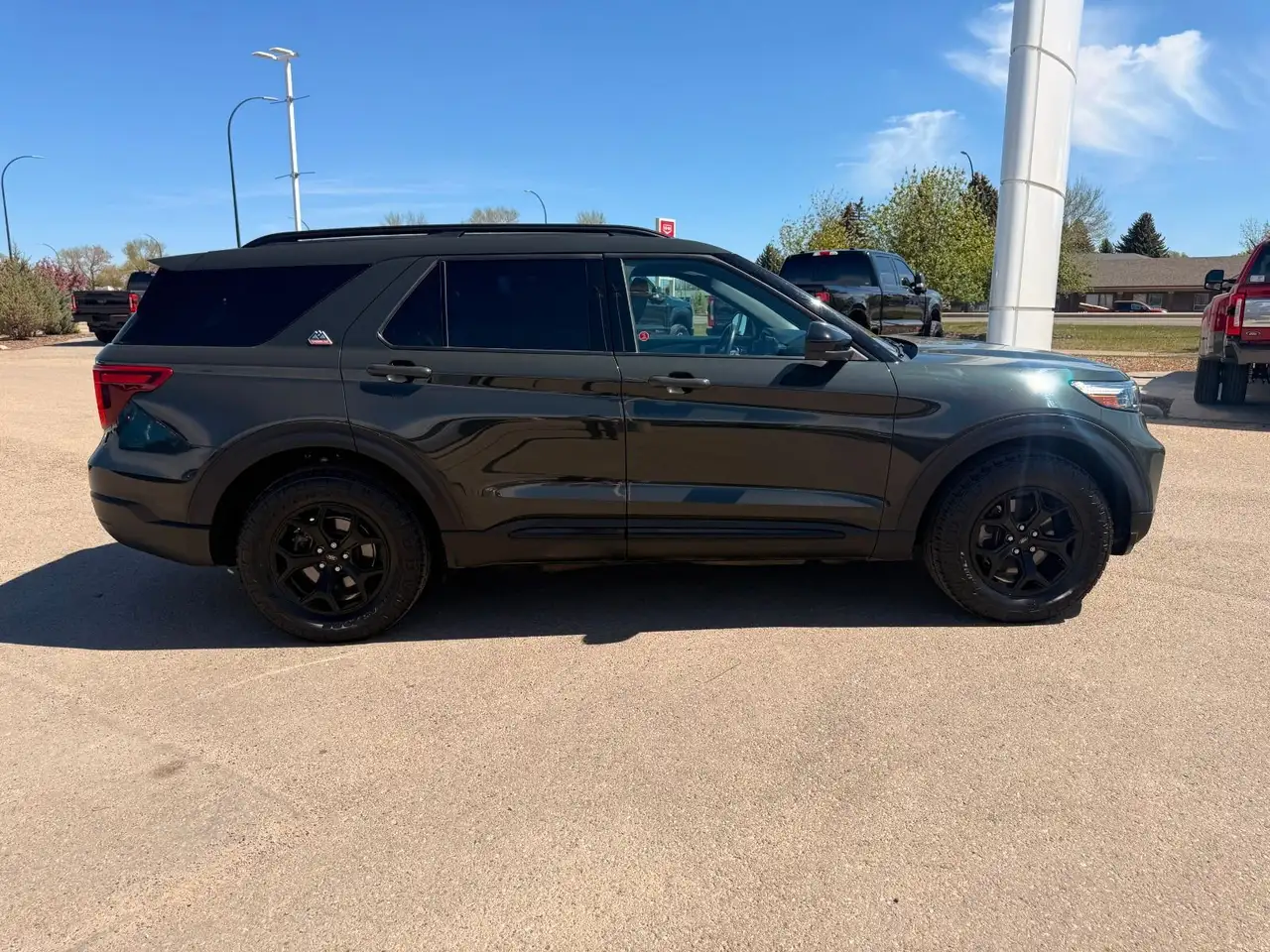 Ford Explorer снимка Ford Explorer