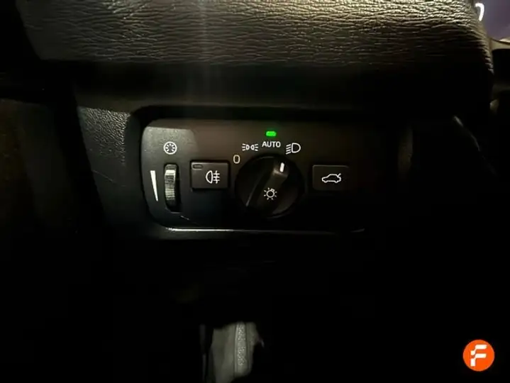 Volvo S40 2017, foto 23