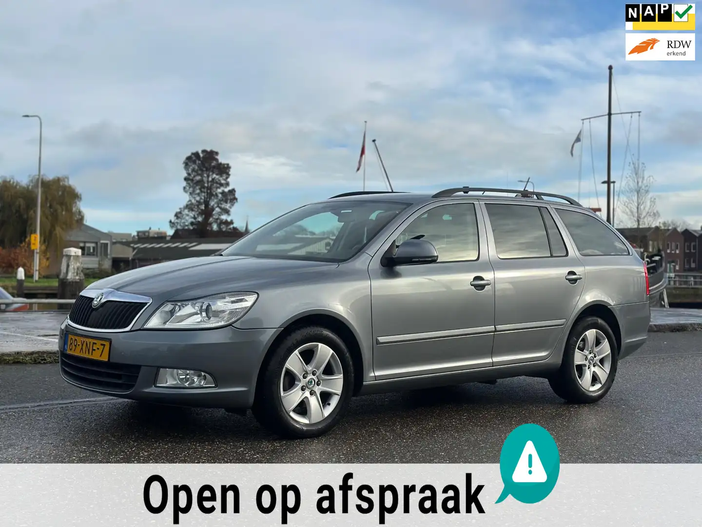 Skoda Octavia Combi 1.2 TSI Ambition Business Line DSG CLIMA CRU Grijs - 1