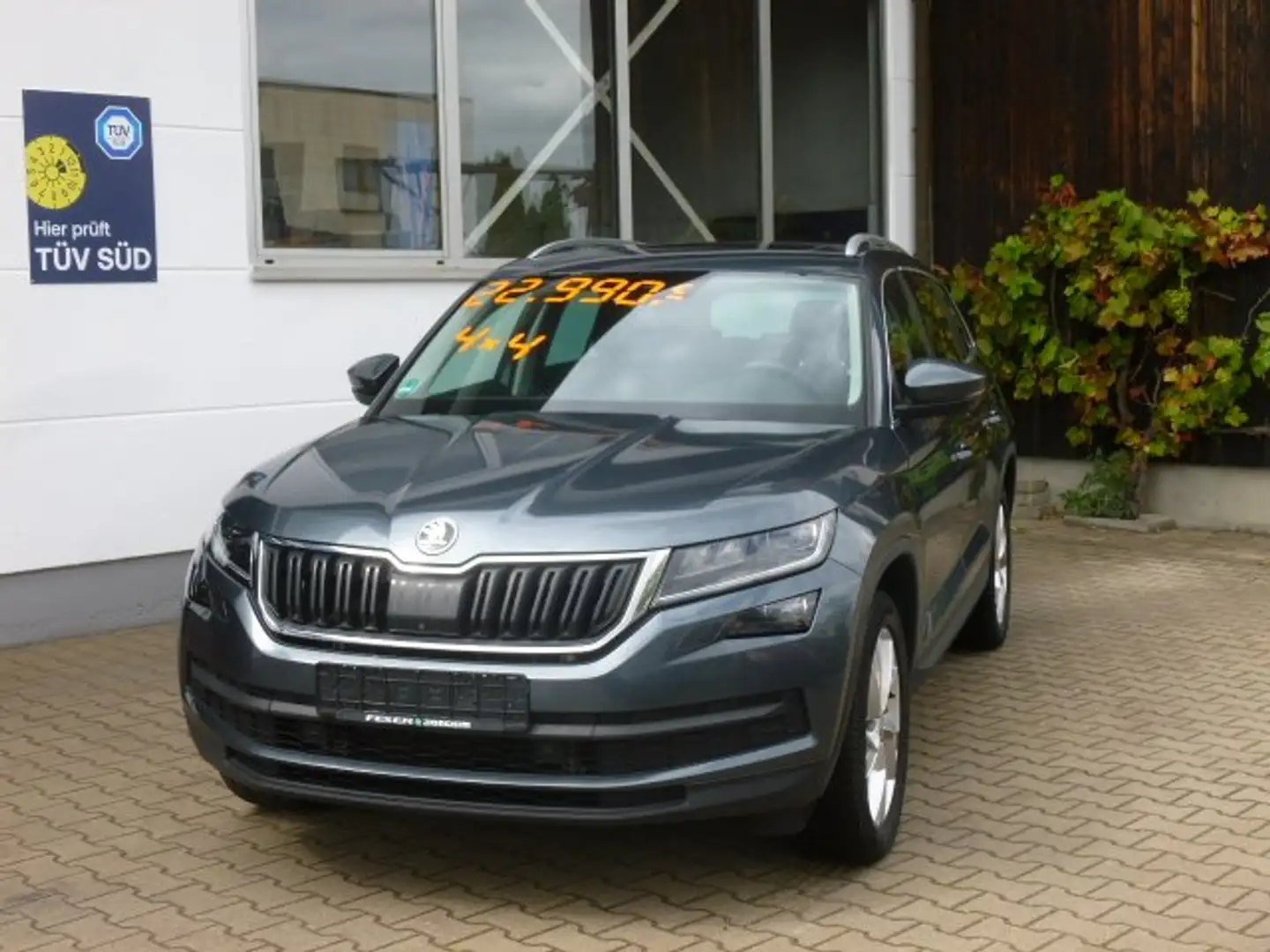 Skoda Kodiaq 2.0 TDI 4x4 DSG Style Grau - 1