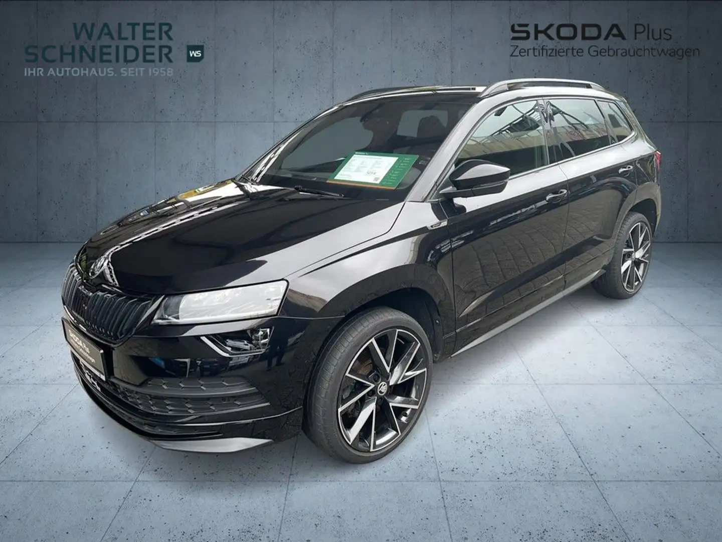 Skoda Karoq 1.5 TSI DSG Sportline Navi LED AHK Negro - 2