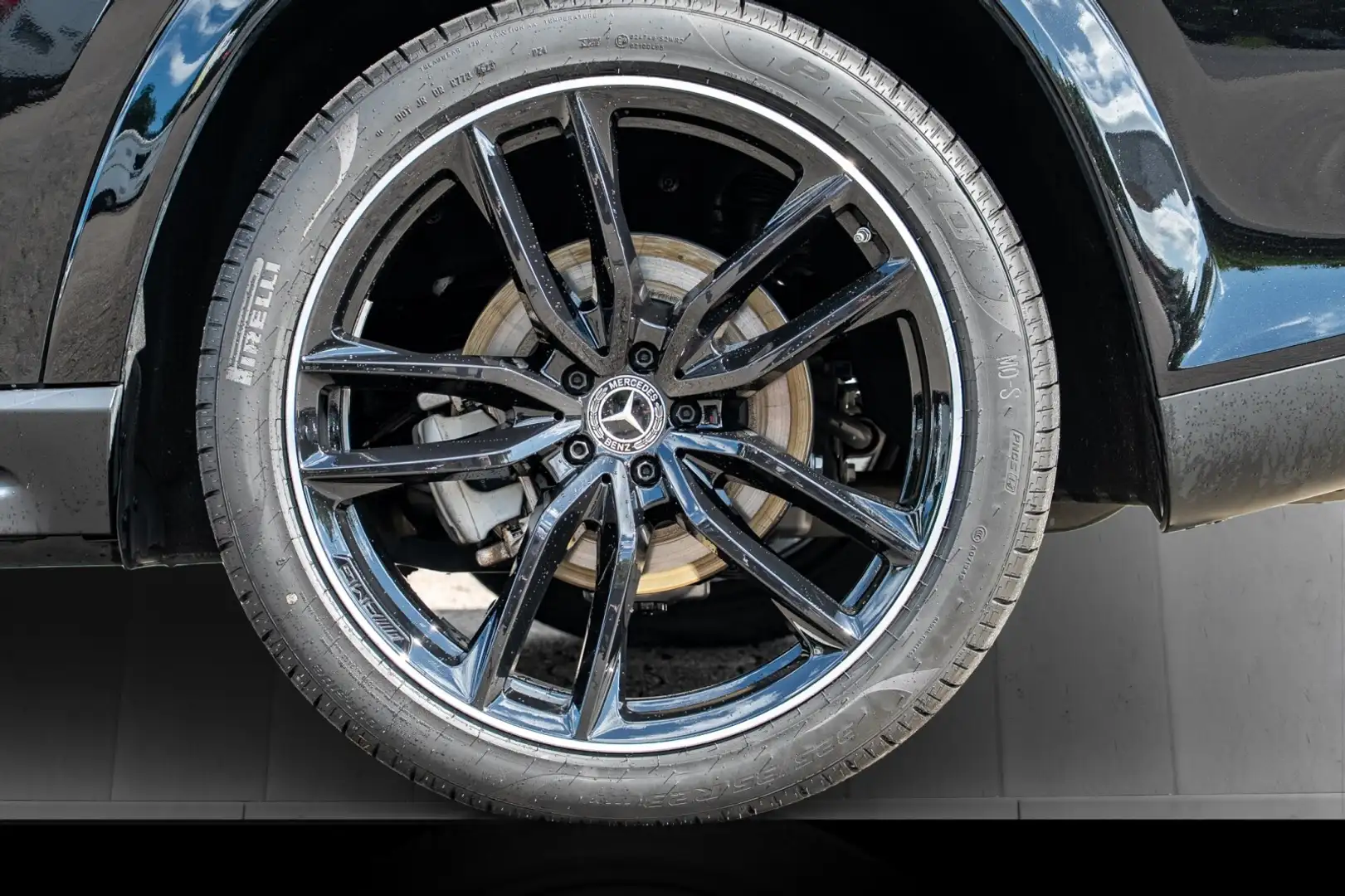 Mercedes-Benz GLS 450 GLS 450 d 4MATIC AMG Line Noir - 2