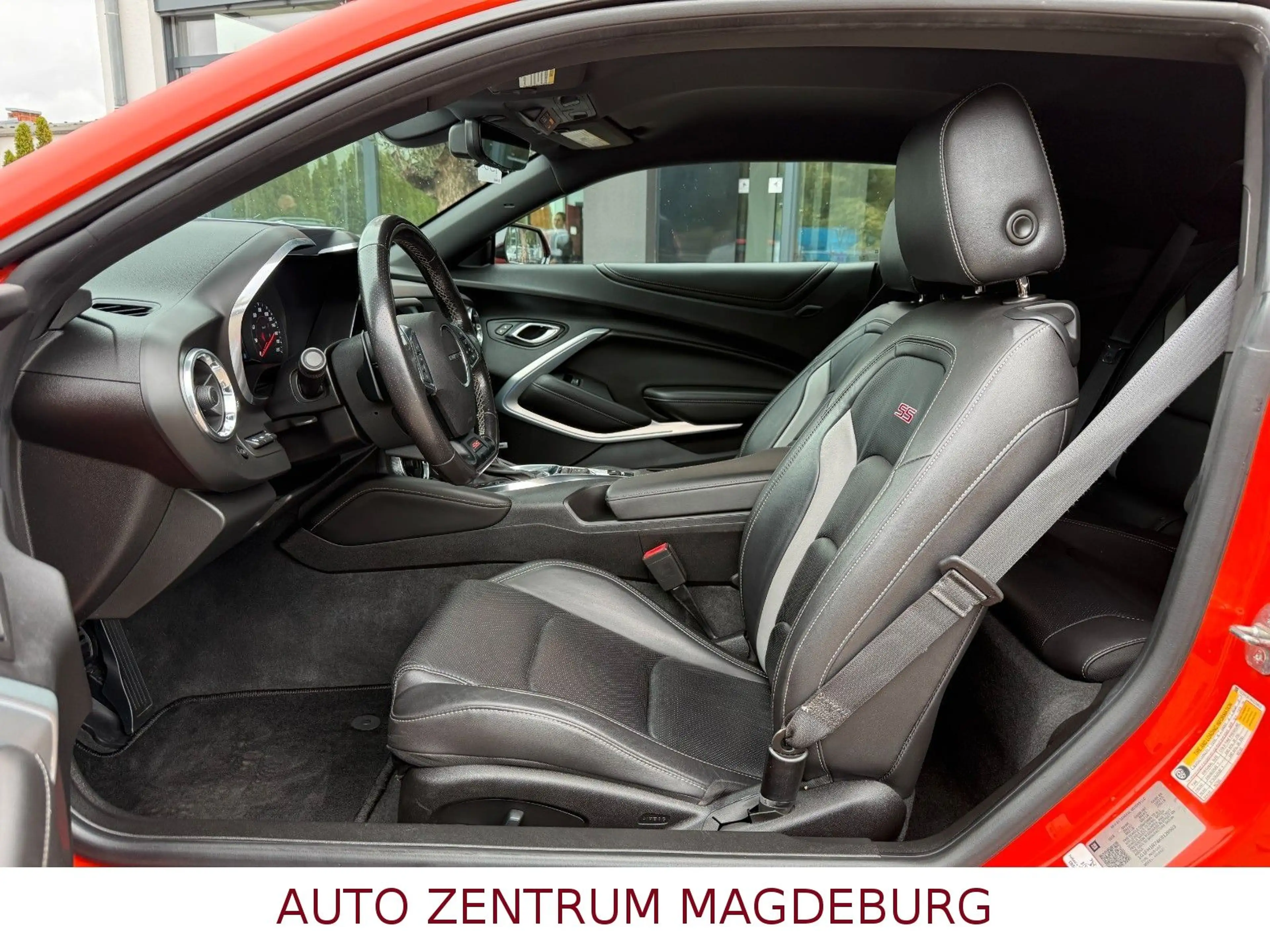 Chevrolet Camaro SS Coupé Sport 6.2 V8*XENON*CARPLAY*HUD* — photo 13