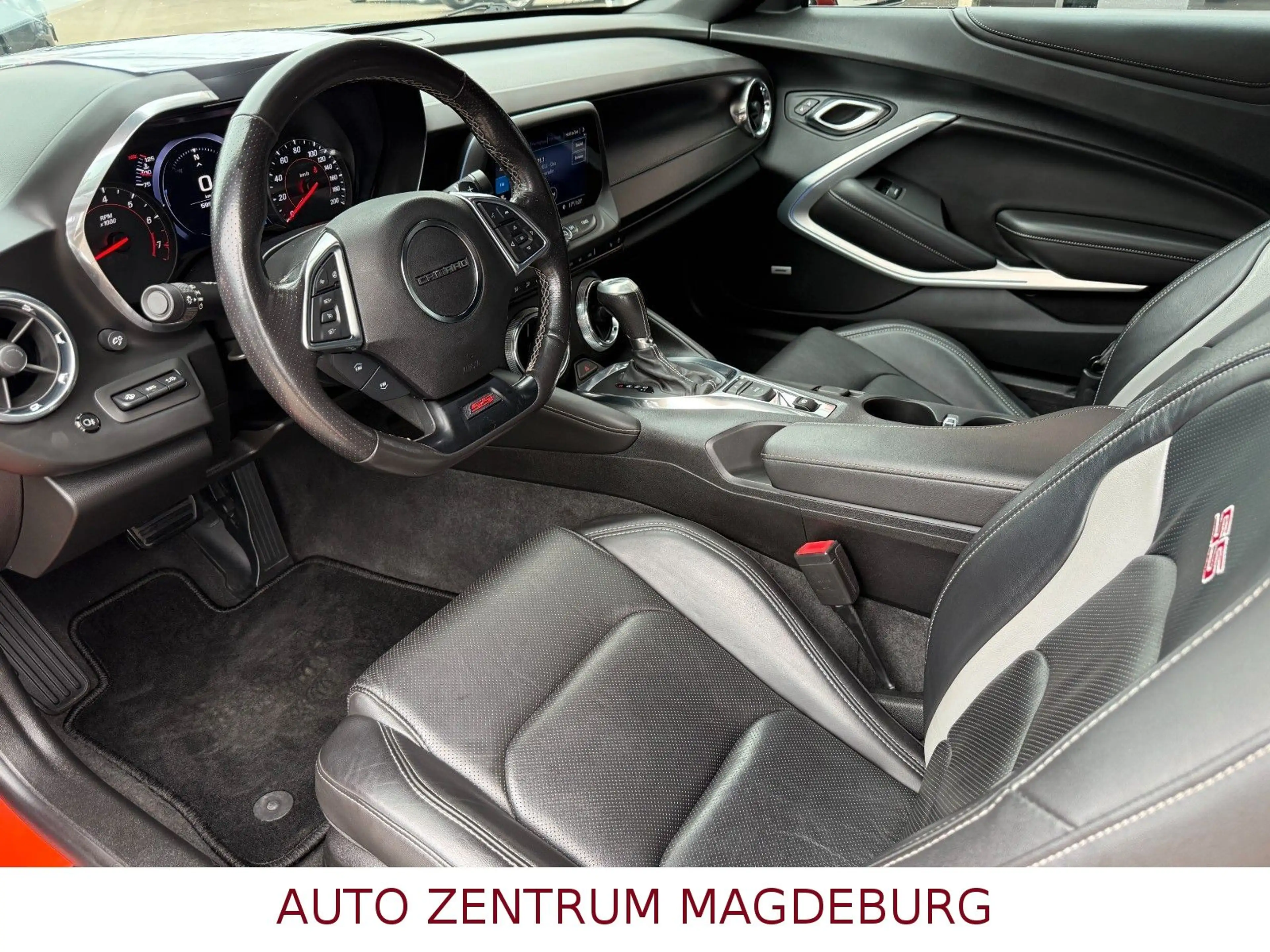 Chevrolet Camaro SS Coupé Sport 6.2 V8*XENON*CARPLAY*HUD* — photo 14