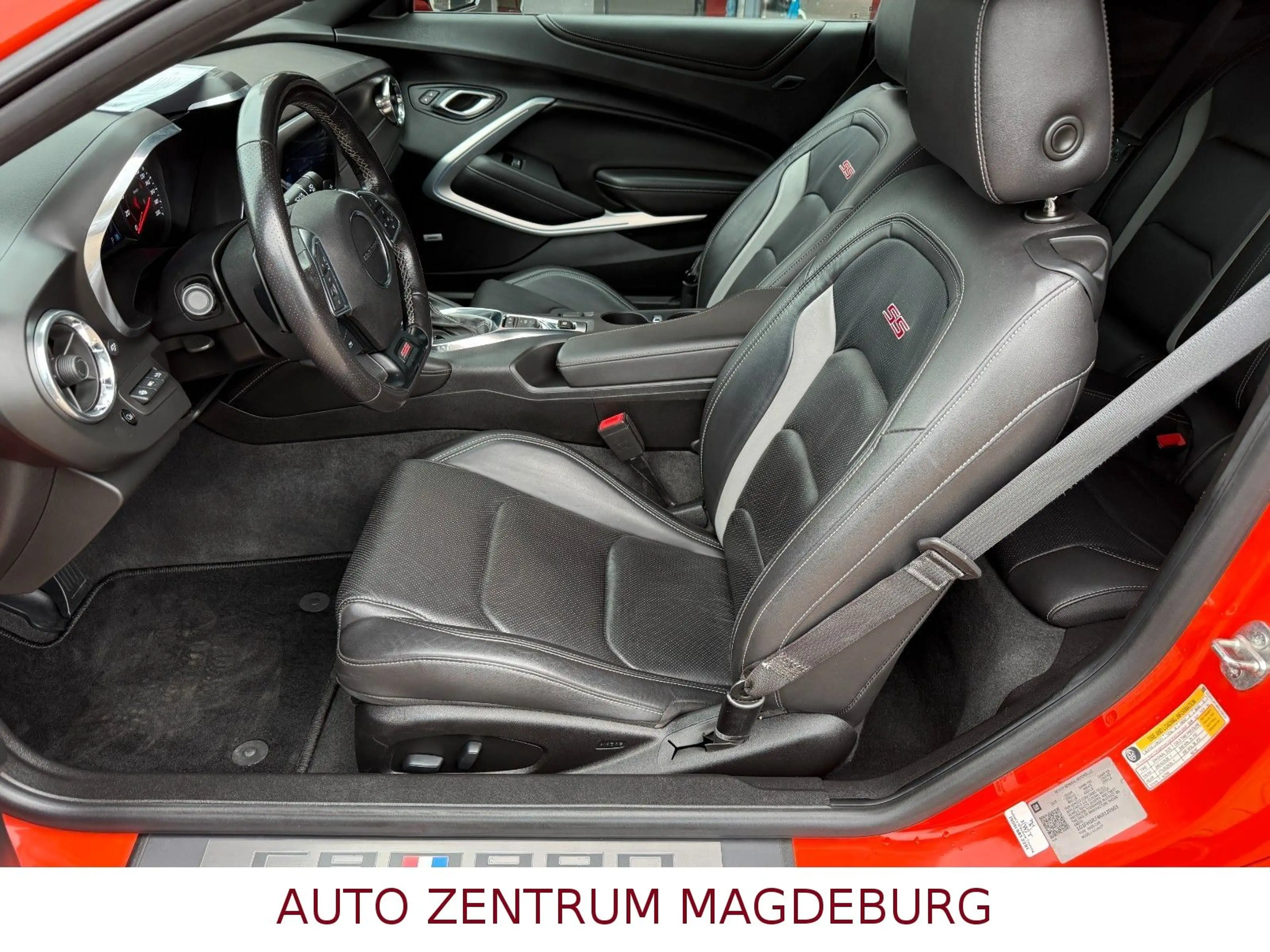 Chevrolet Camaro SS Coupé Sport 6.2 V8*XENON*CARPLAY*HUD* — photo 12