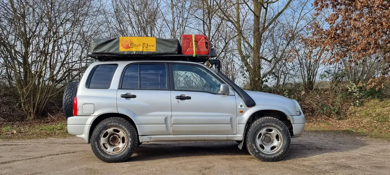 Suzuki Grand Vitara 2.5 V6, foto 10