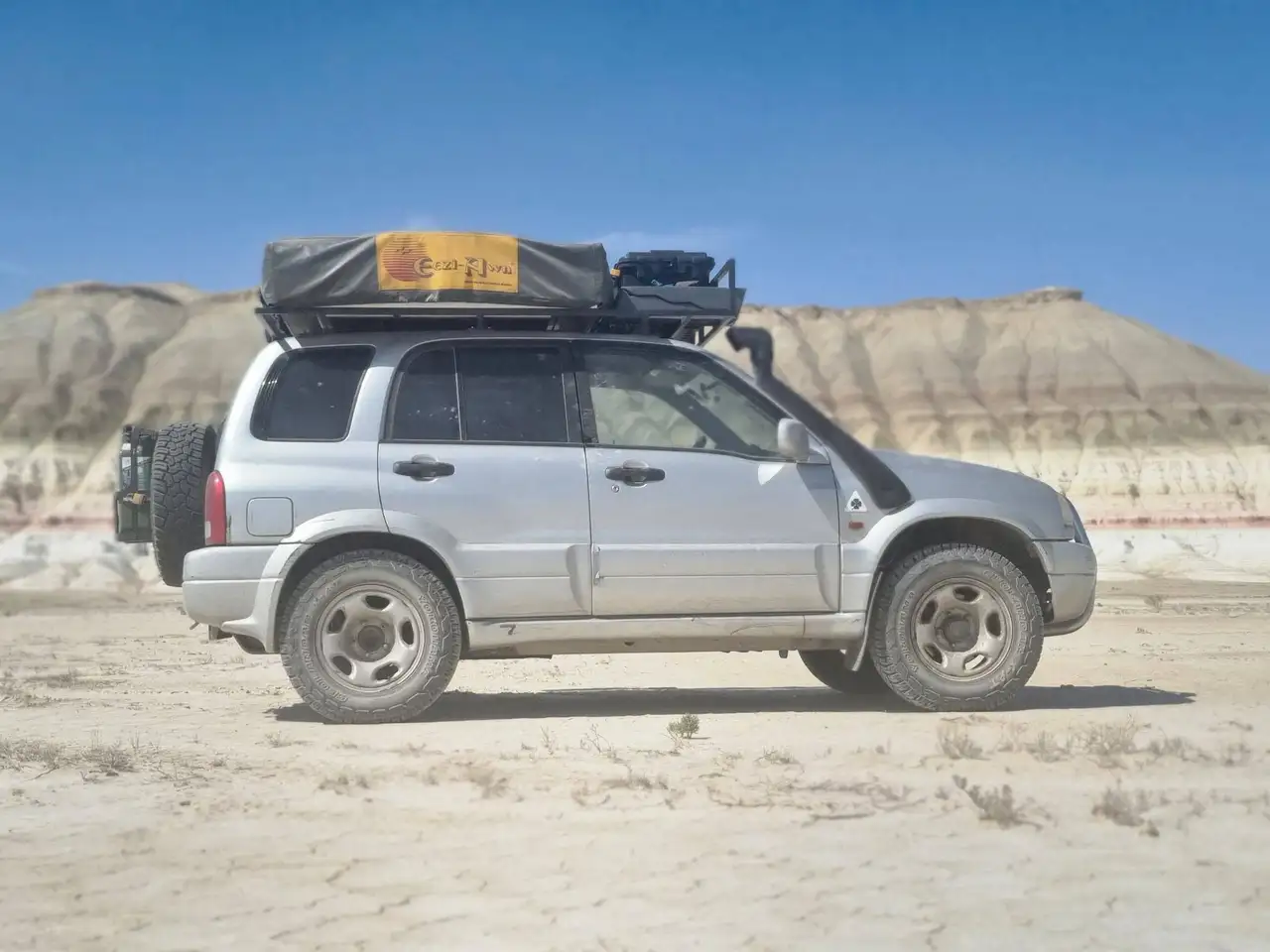 Suzuki Grand Vitara 2.5 V6, foto 9