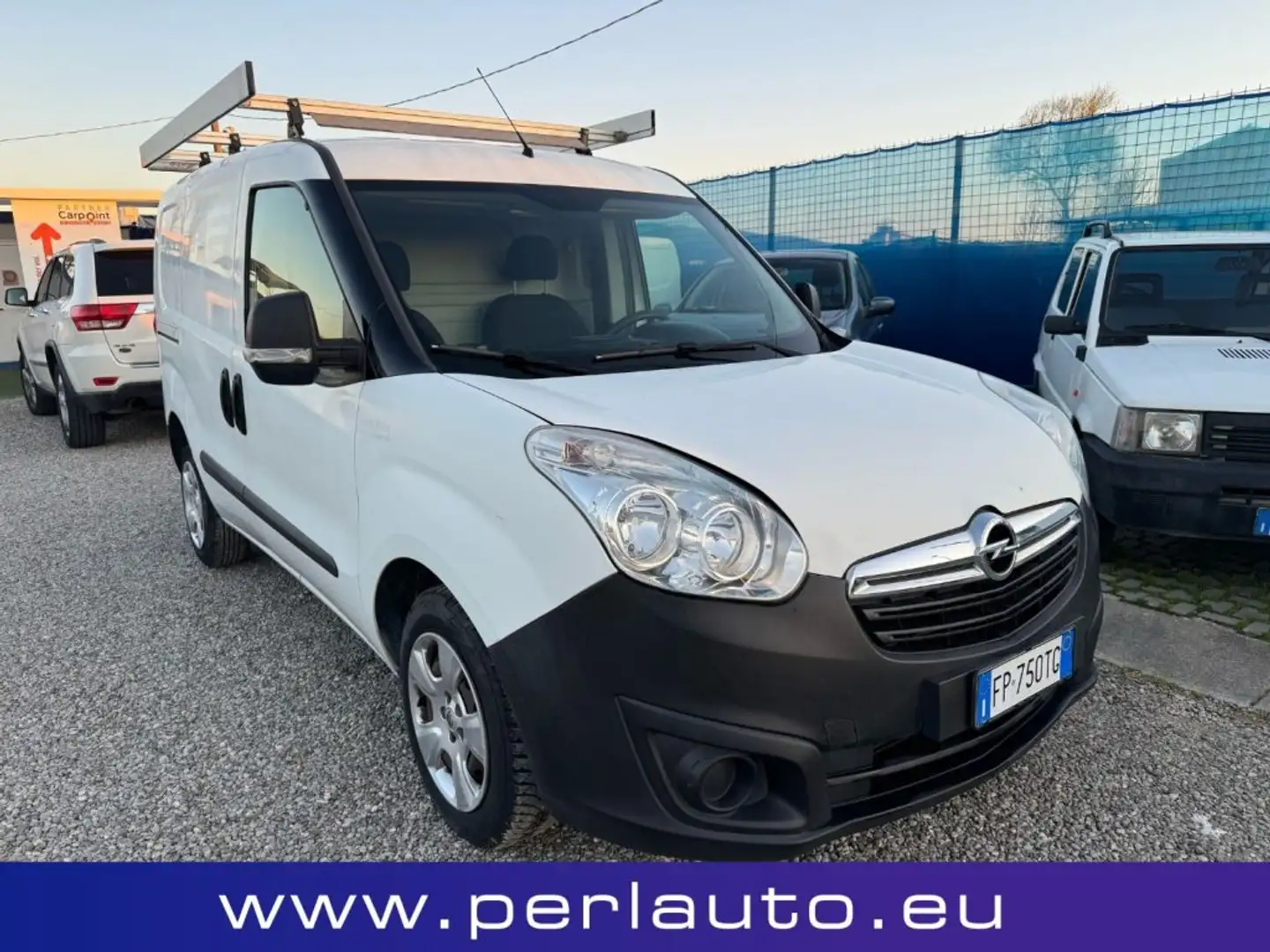 Opel Combo 1.3 CDTI PC-TN Van  UNICO PROPRIETARIO Blanc - 2