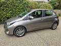 Toyota Yaris 1.3 VVT-i Trend Navi Grijs - thumbnail 5