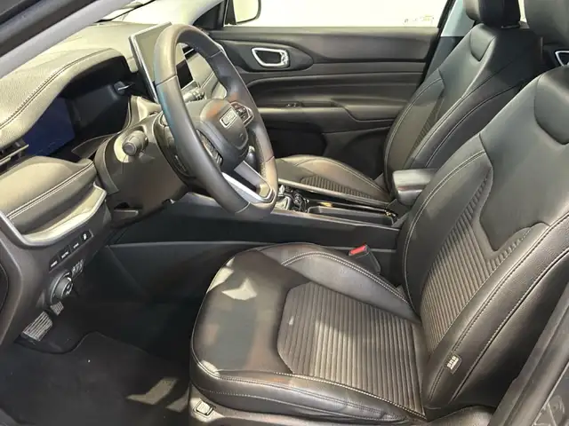Jeep Compass view 8