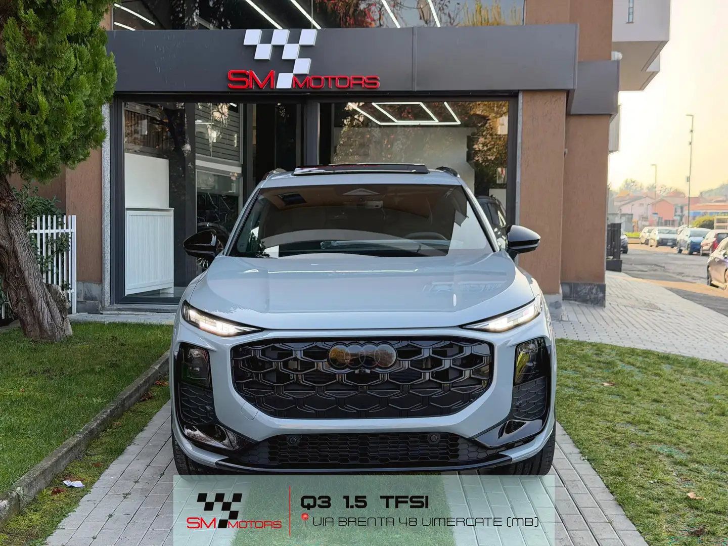 Audi Q3 1.5 tfsi mhev S-Line 150cv PRONTA CONSEGNA Grigio - 2