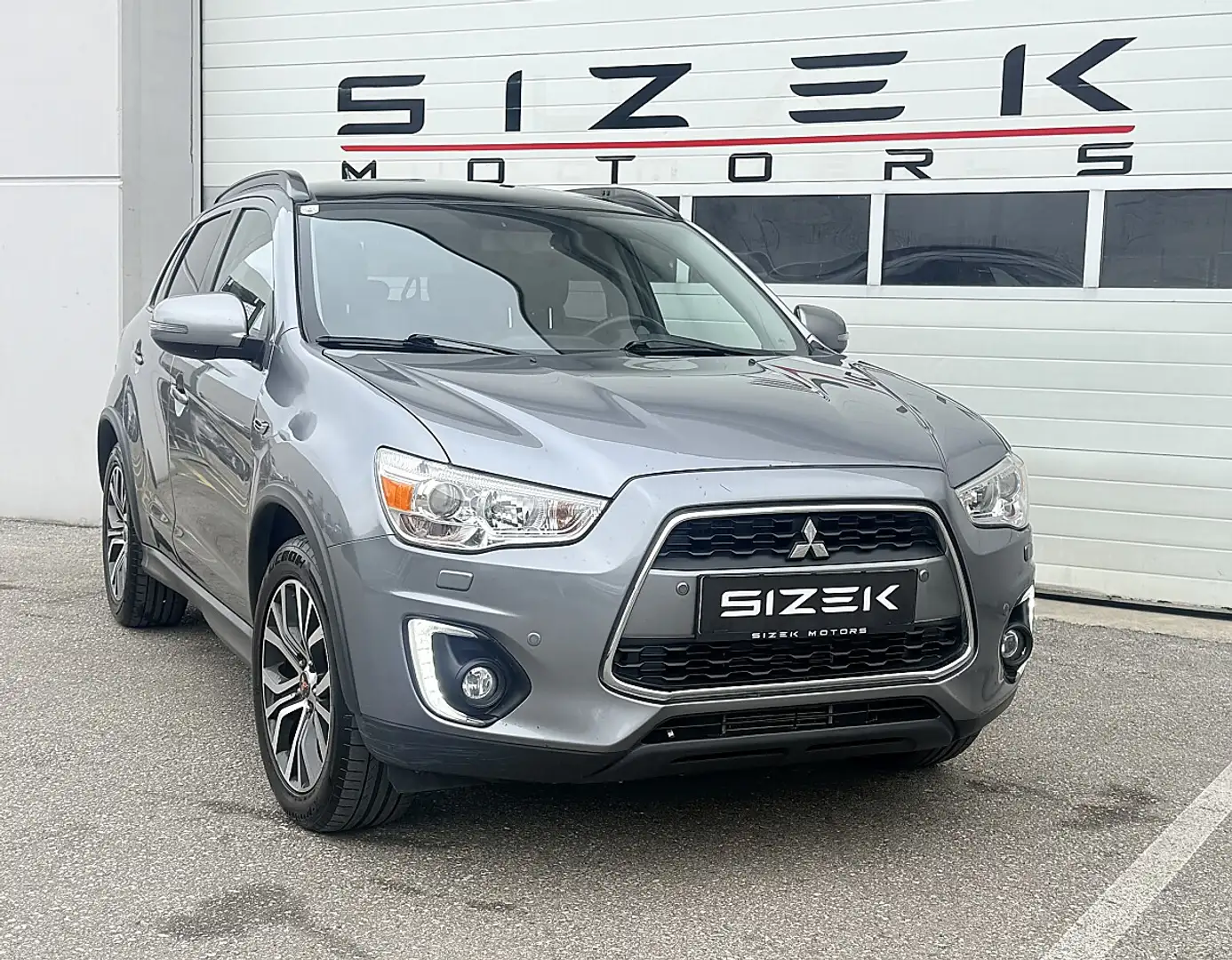 Mitsubishi ASX 2,2 DI-D Instyle Aut.|4WD|AHK|PANO|NAVI|RFK Silber - 2