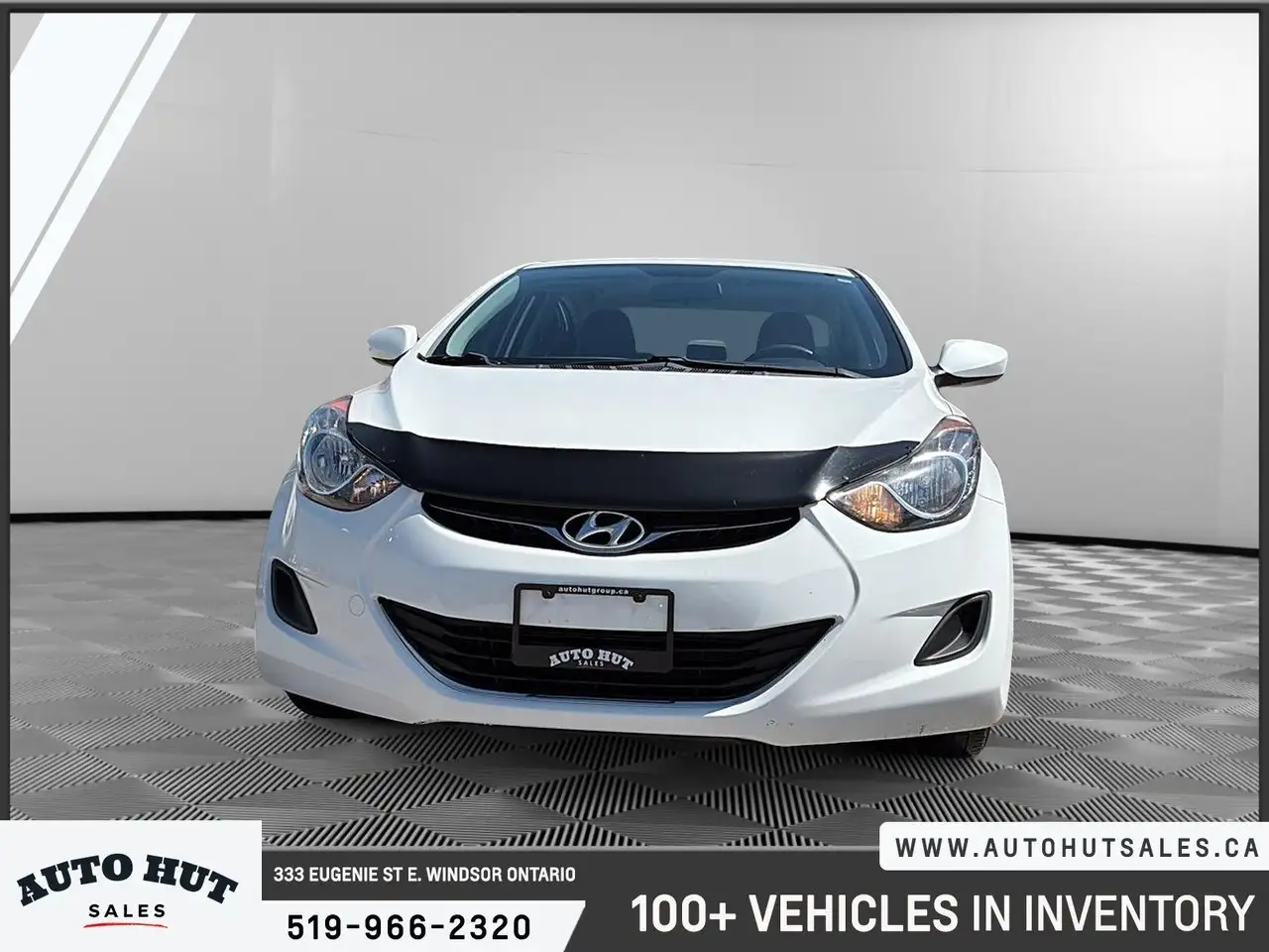 Hyundai ELANTRA снимка Hyundai ELANTRA