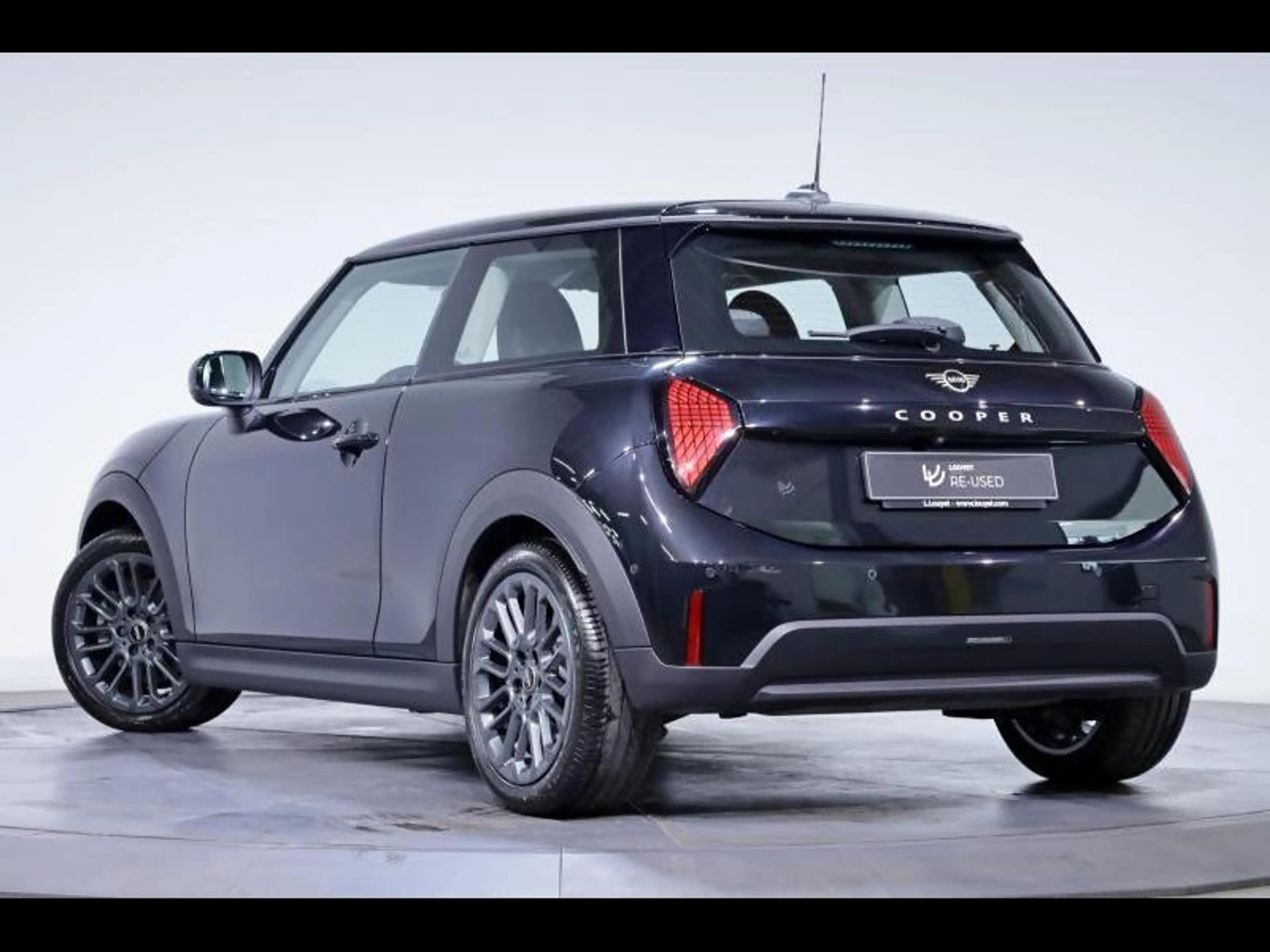 MINI Cooper C — photo 5