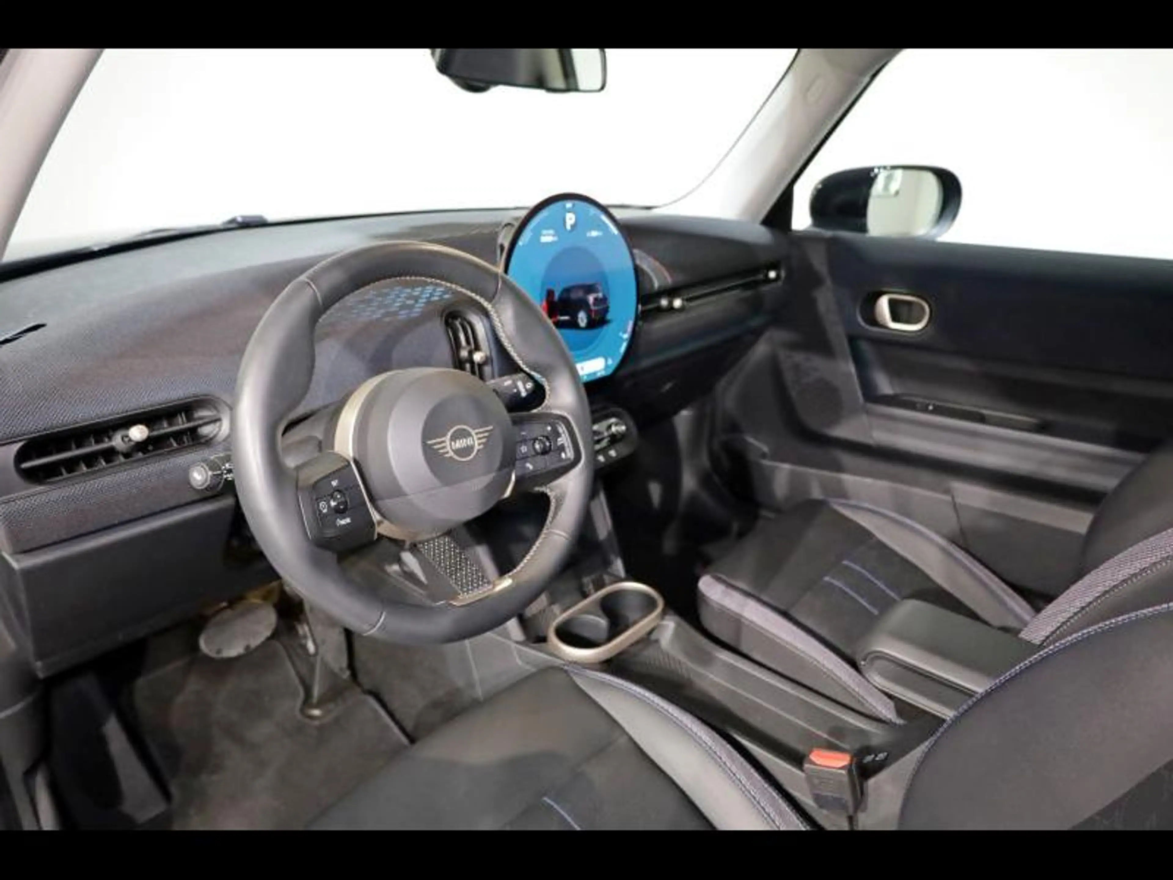 MINI Cooper C — photo 6