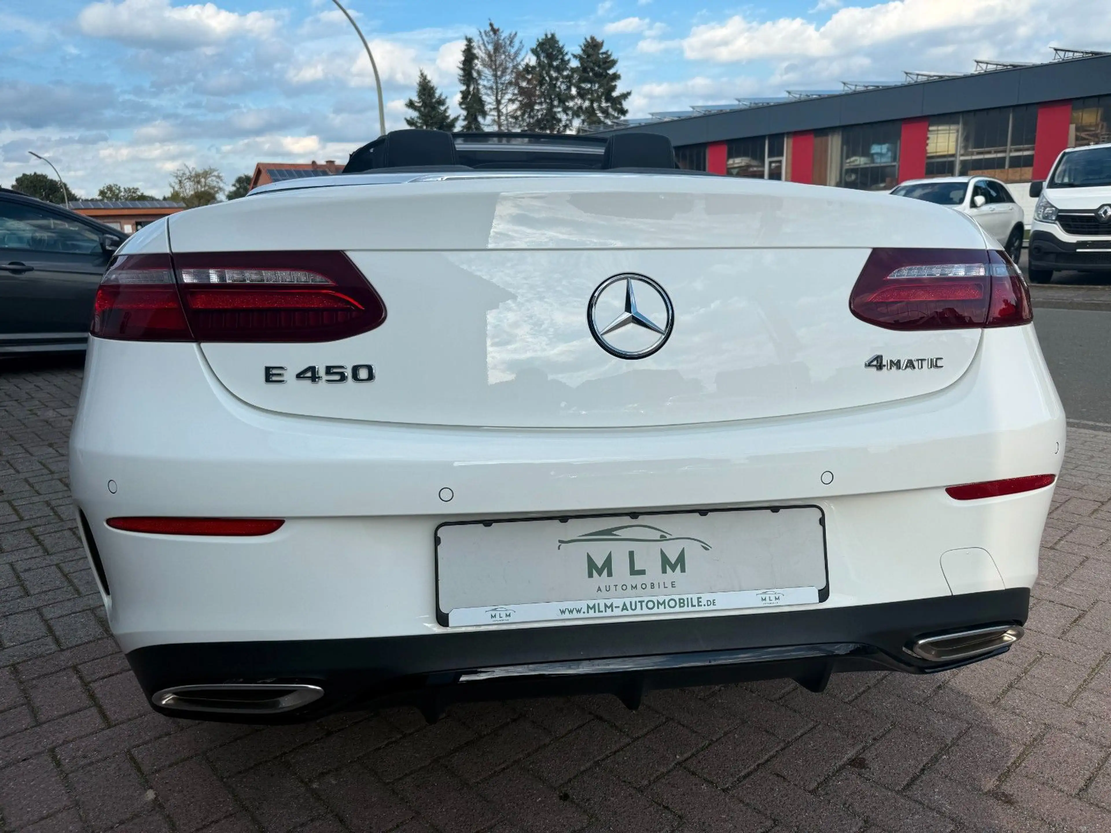 Mercedes-Benz E 450 Cabrio E 450 4Matic AMG — photo 10