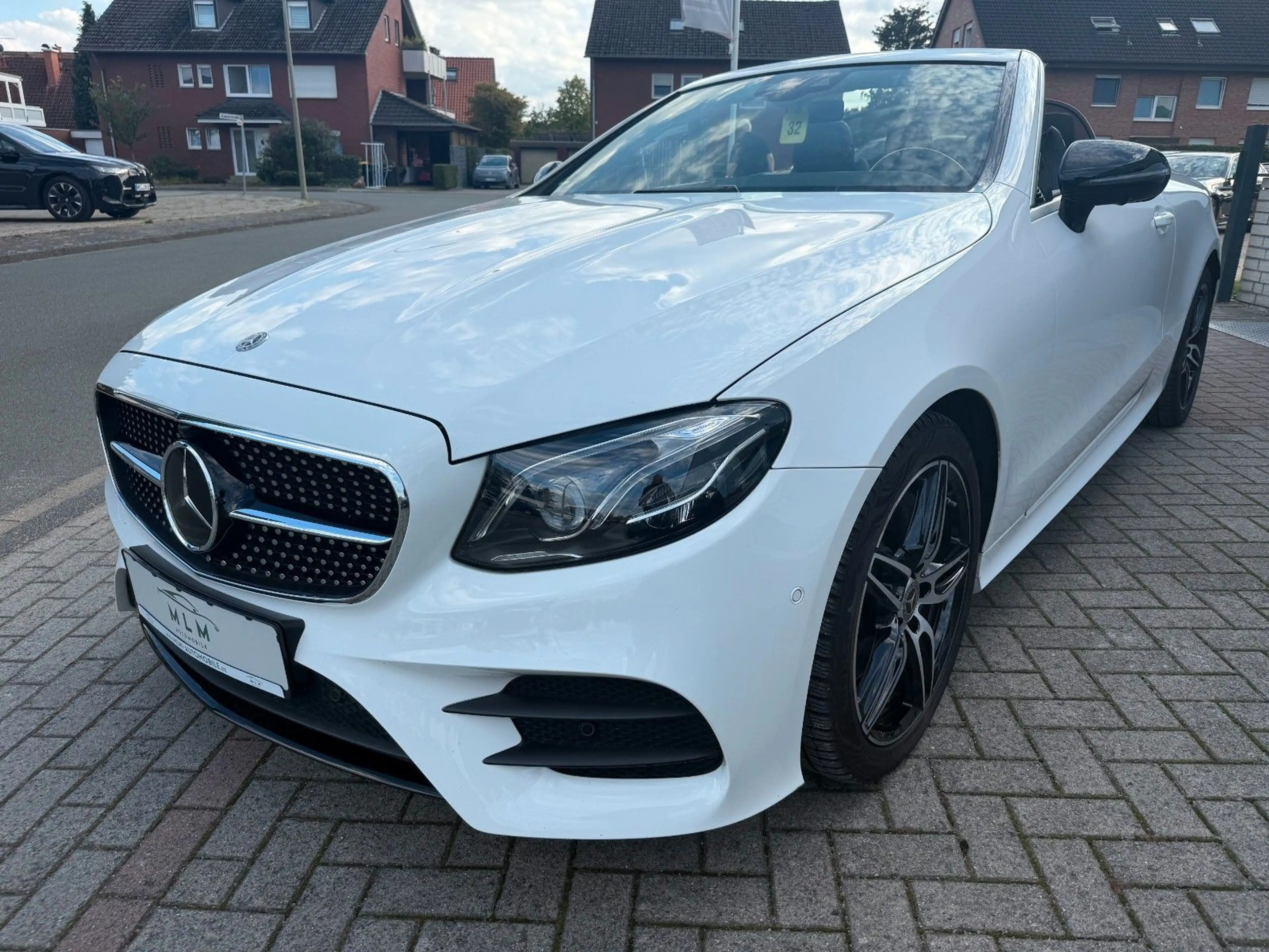 Mercedes-Benz E 450 Cabrio E 450 4Matic AMG — photo 14