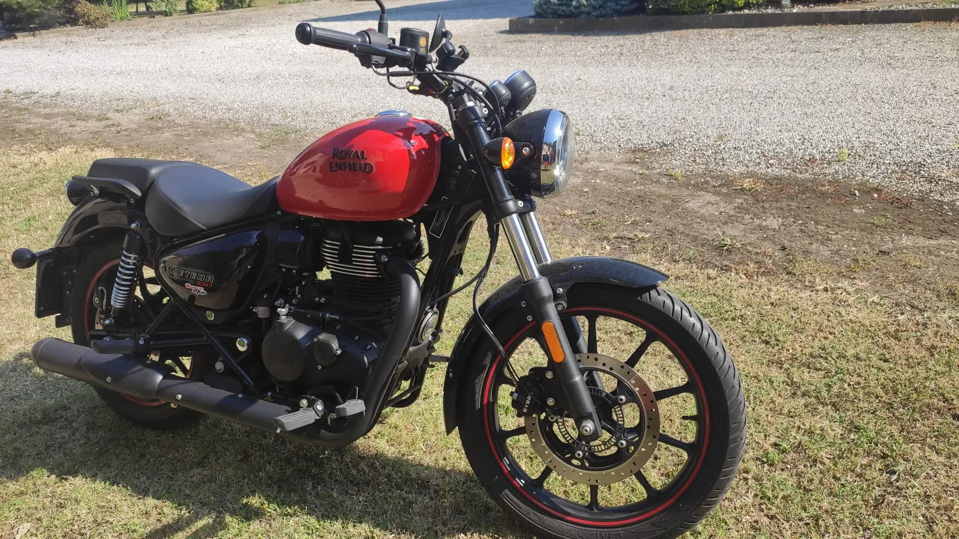Royal Enfield Meteor 350 Rosso - 1