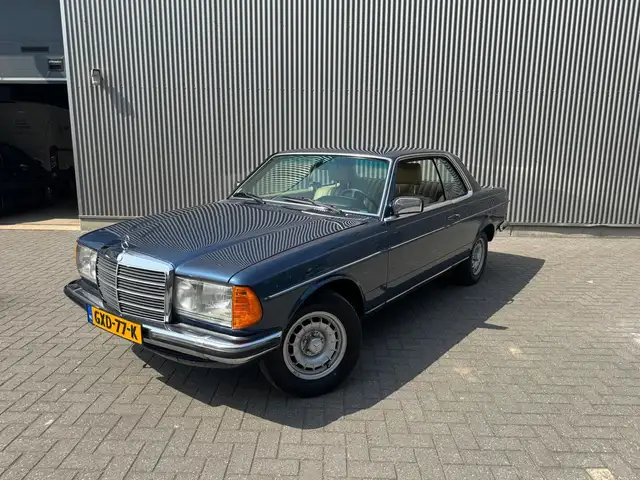 Mercedes-Benz CE 280 (W123) 280 |Airco|Schuifdak|Nieuwstaat!