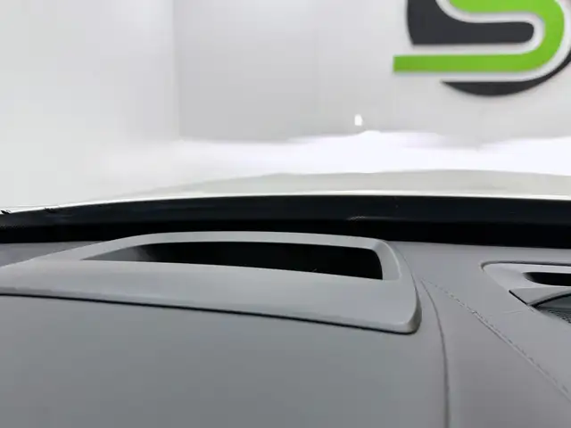 Volvo XC90 view 19